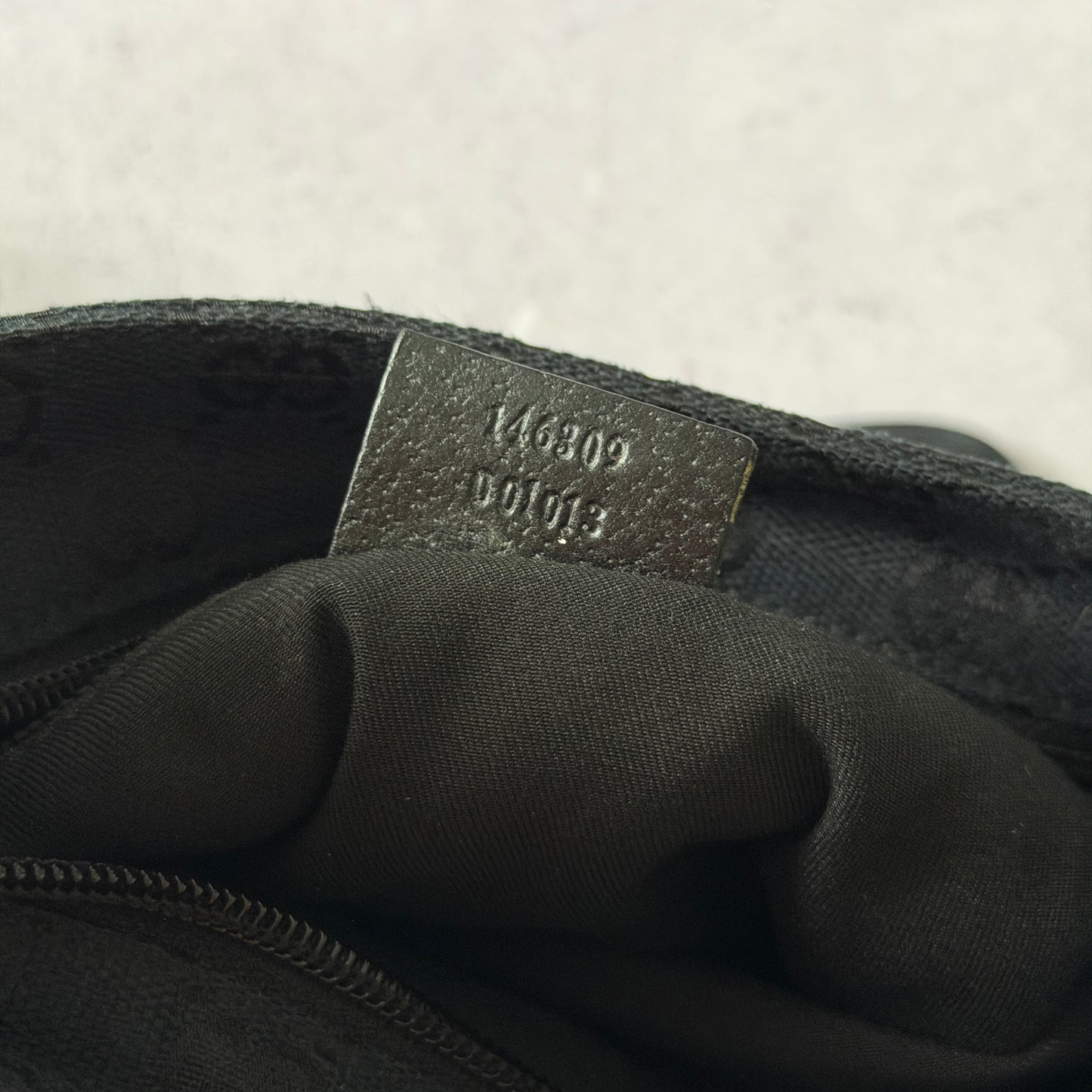 Gucci Messenger Bag