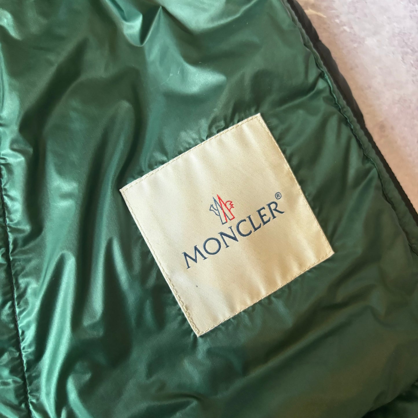 Moncler Vidal Puffer Jacket - Size 1