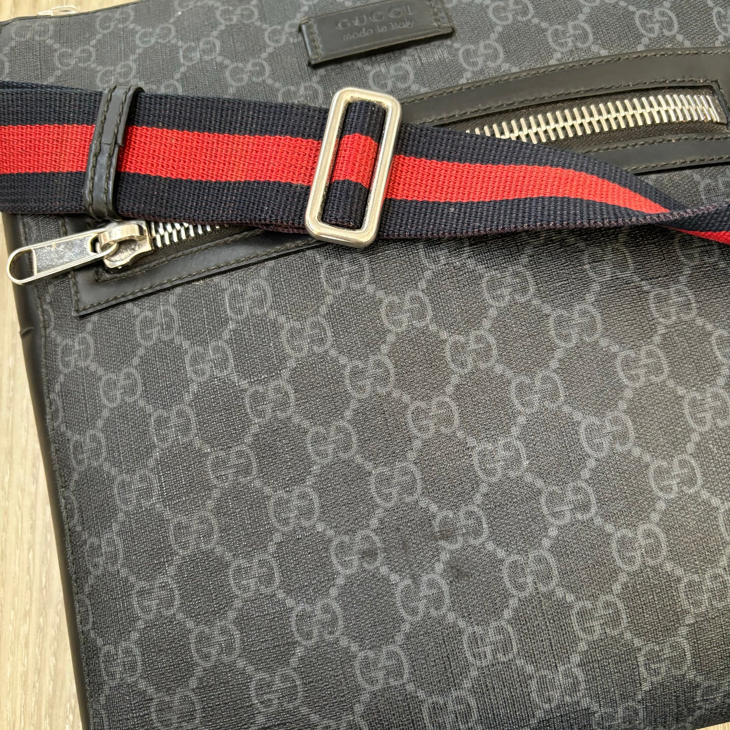 Gucci Messenger Bag