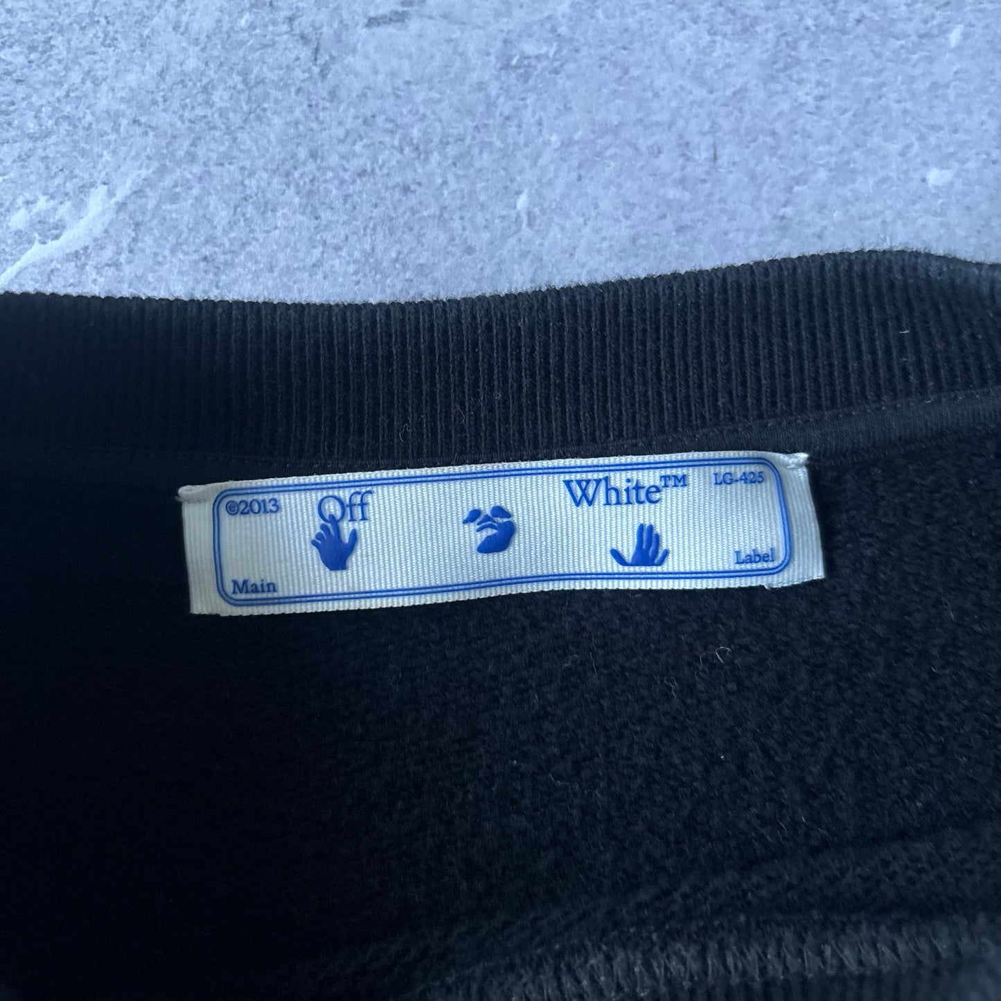 Off White Jumper - Small