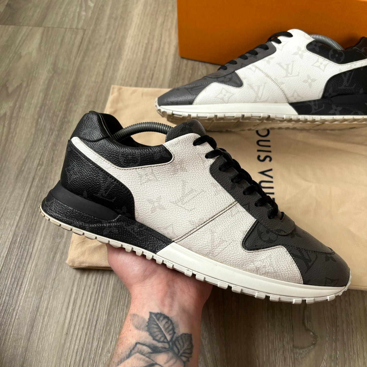 Louis Vuitton Runaway Trainers UK 9.5