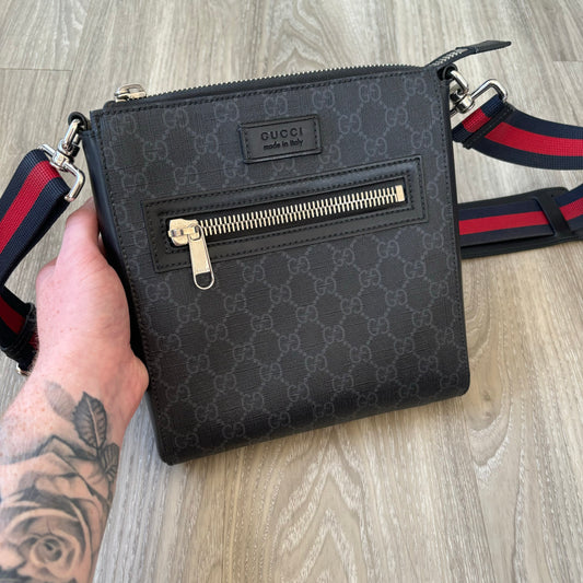 Gucci Messenger Bag