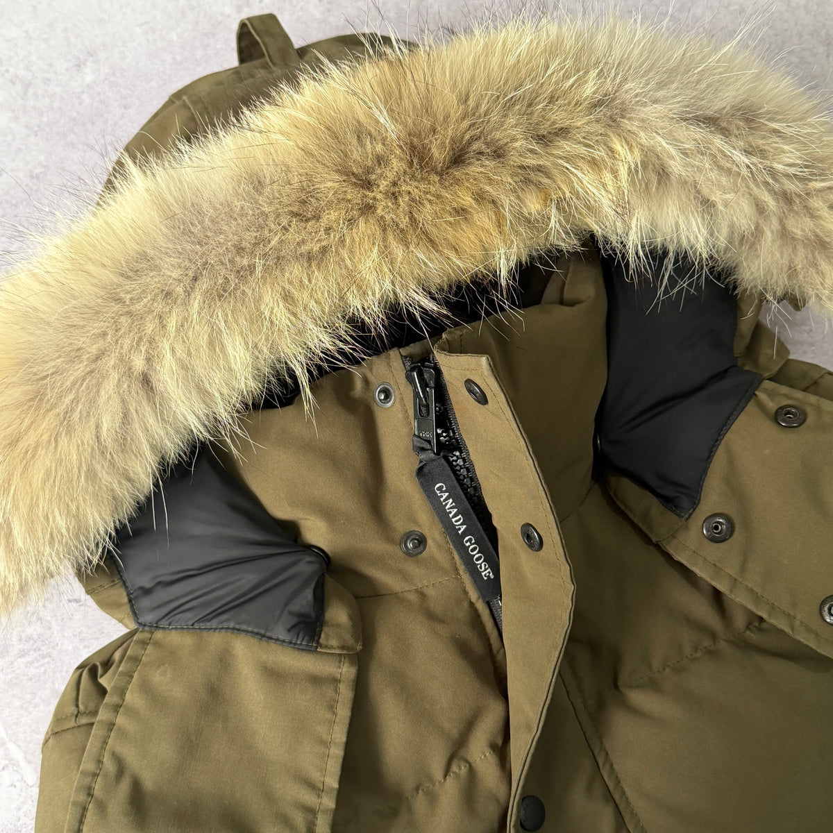 Canada Goose Wyndham Parka Jacket - Large