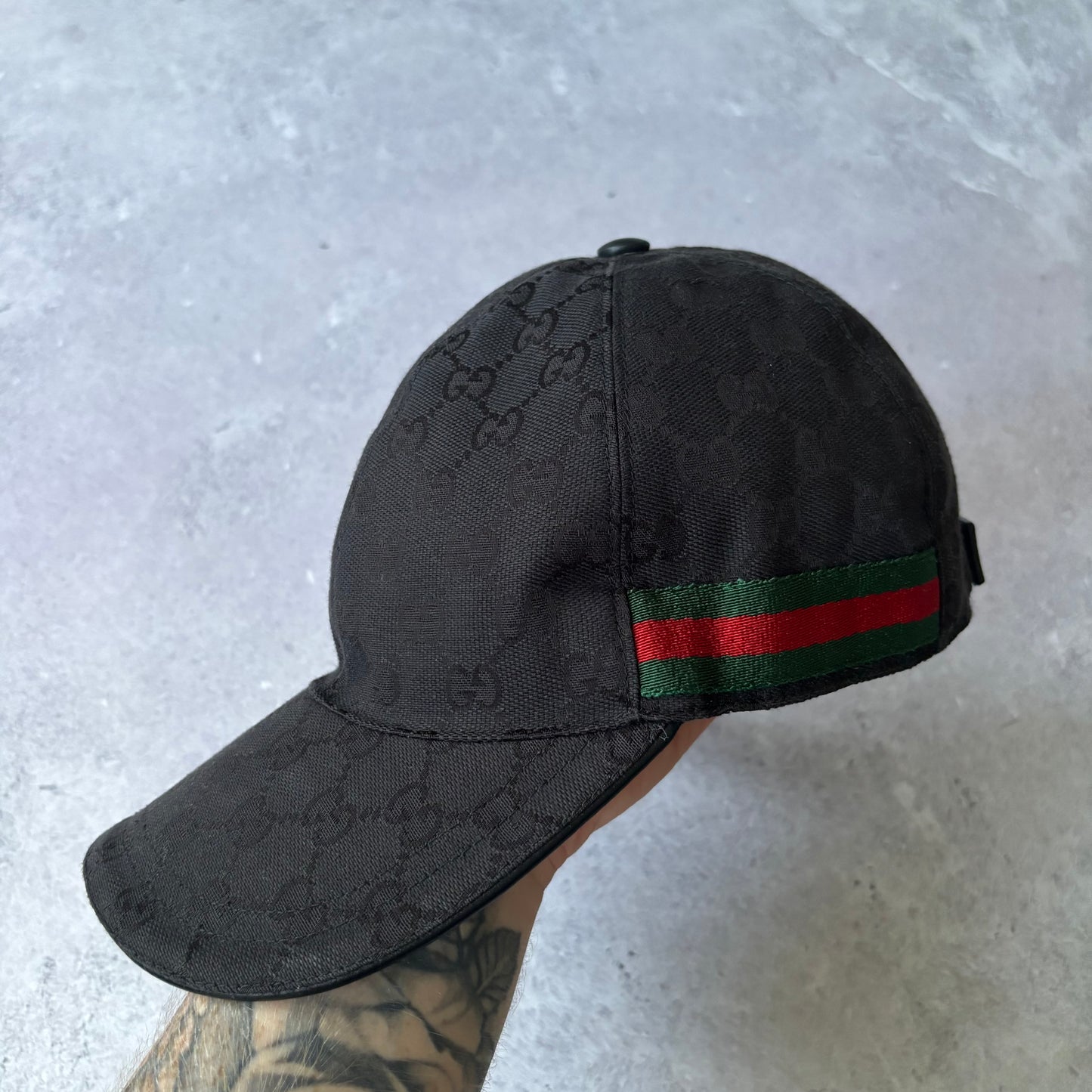 Gucci Cap - Medium