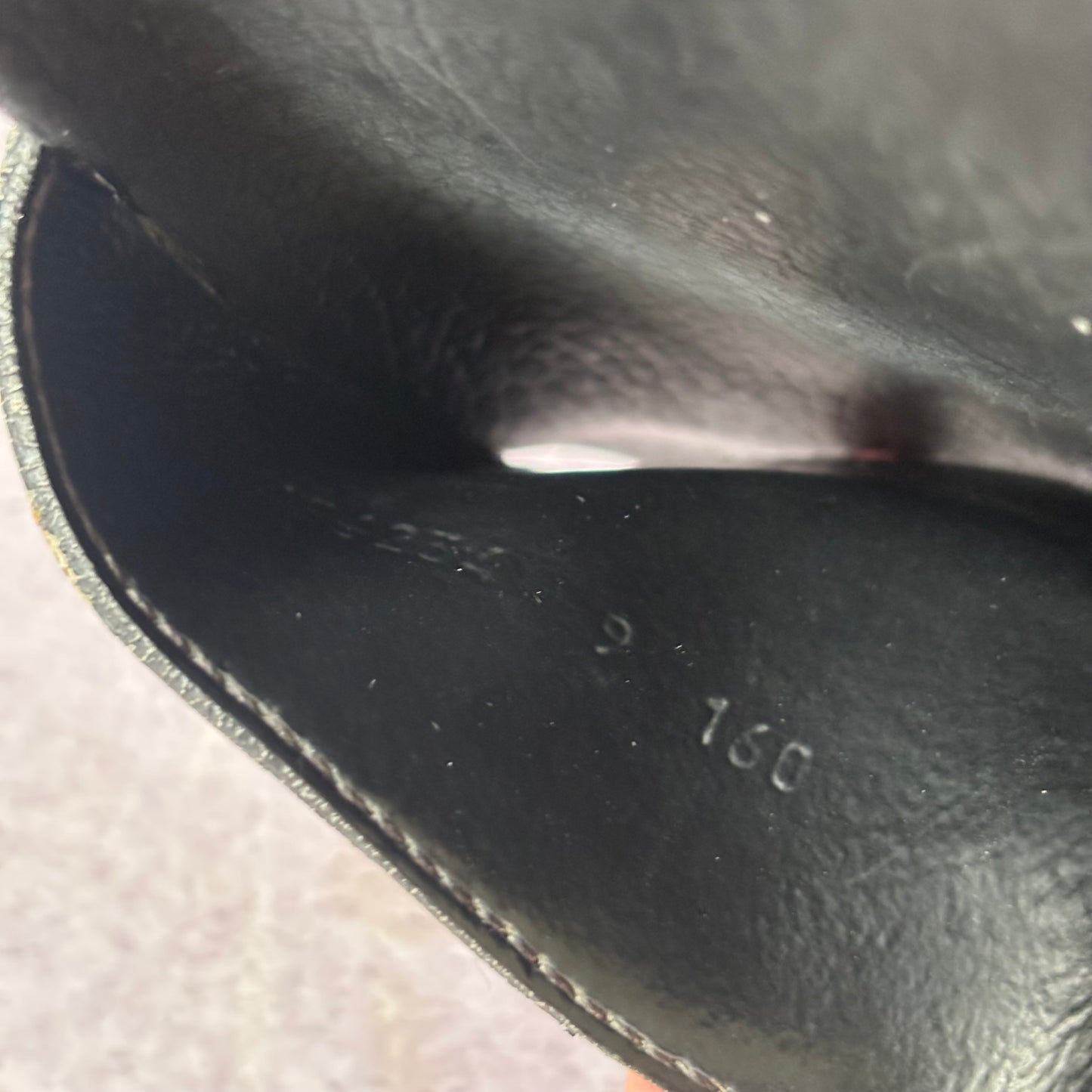 Gucci Sliders - UK 9