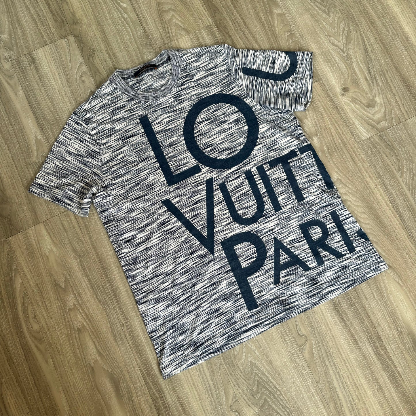 Louis Vuitton T-Shirt Size M