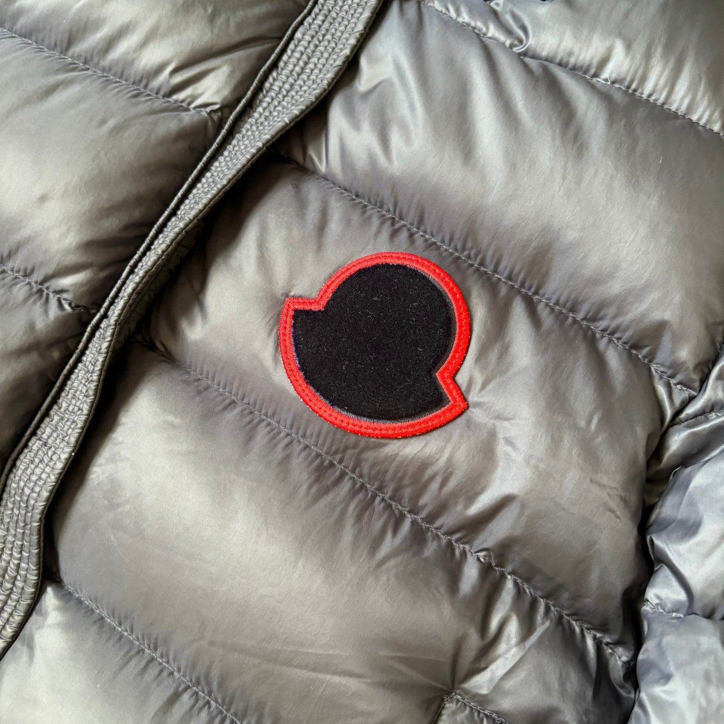 Moncler Sassiere Puffer Jacket Size M