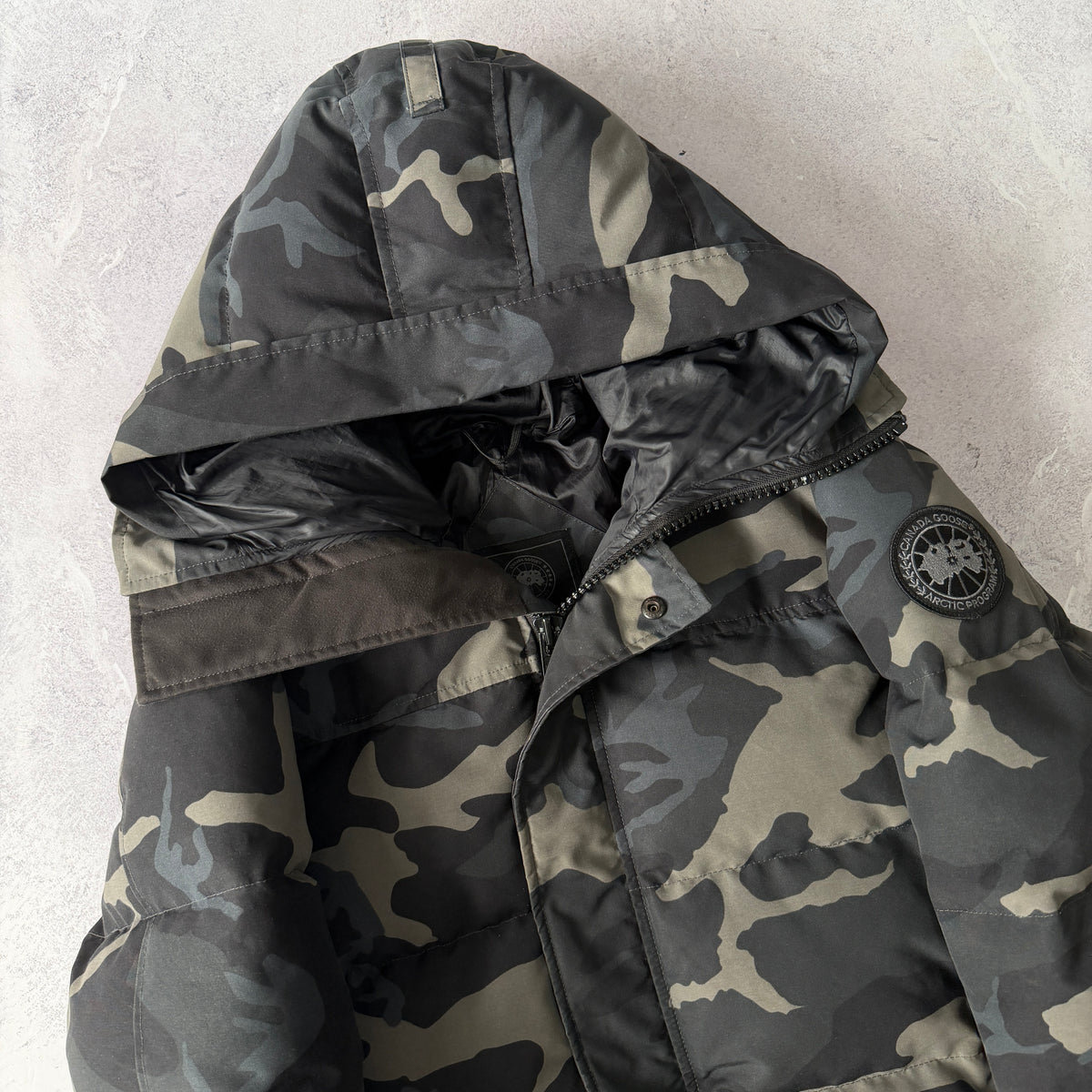 Canada Goose MacMillan Parka Jacket - Large
