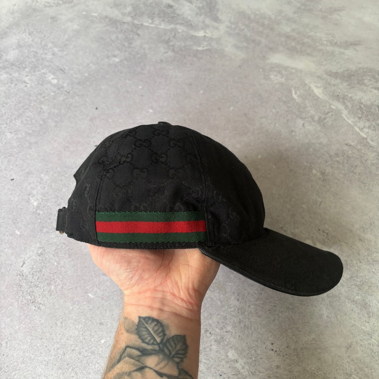 Gucci Cap - Large