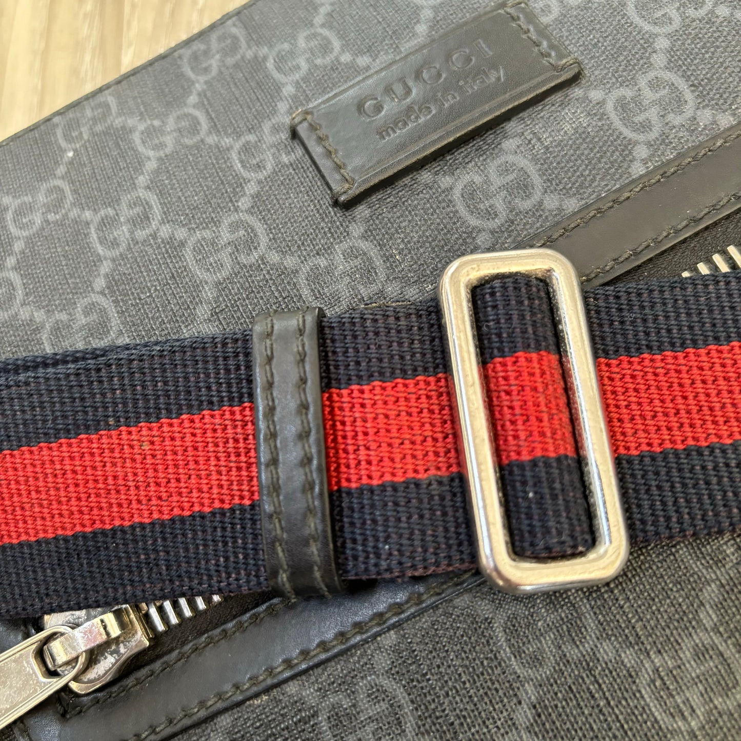 Gucci Messenger Bag