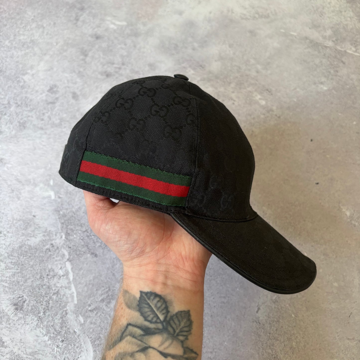 Gucci Cap - Medium