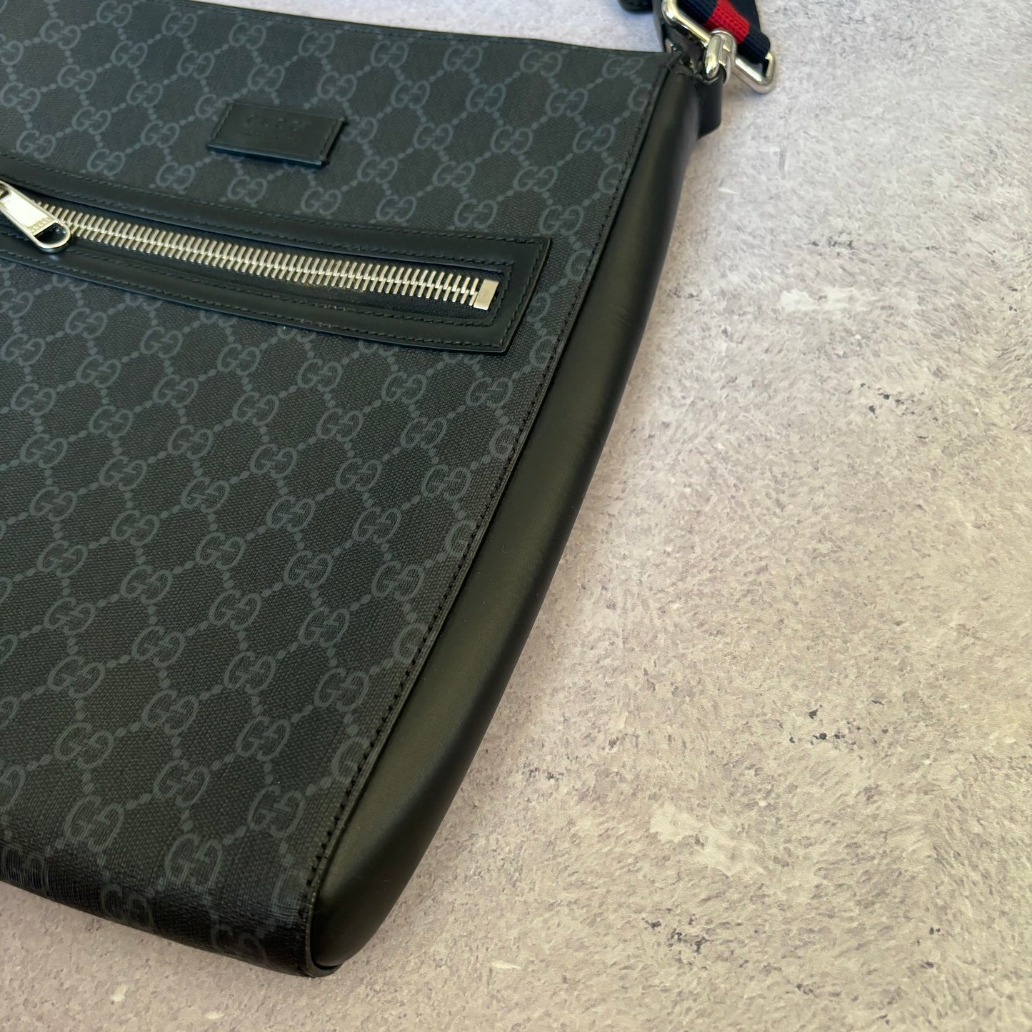 Gucci Messenger Bag