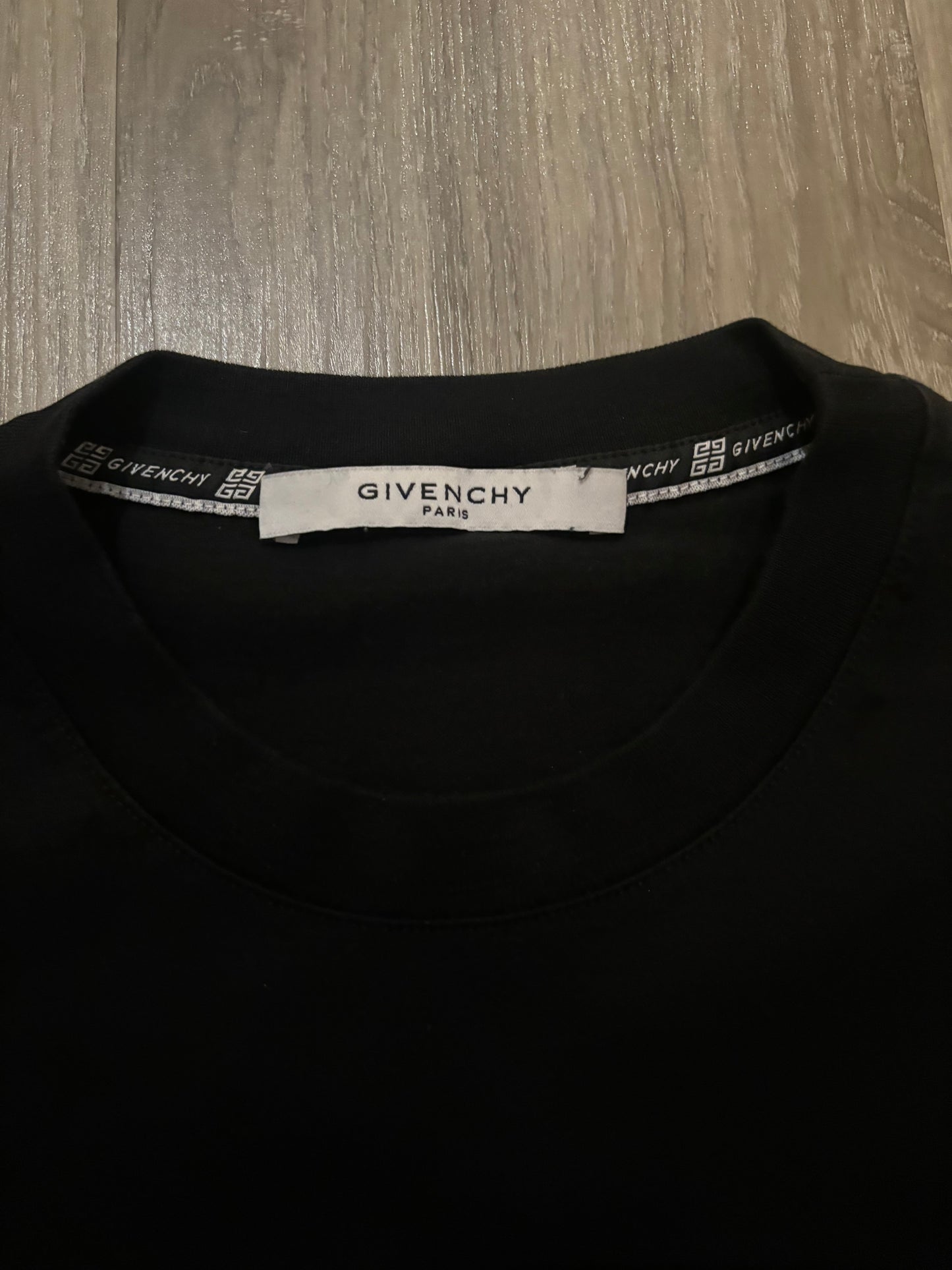 Givenchy T-Shirt