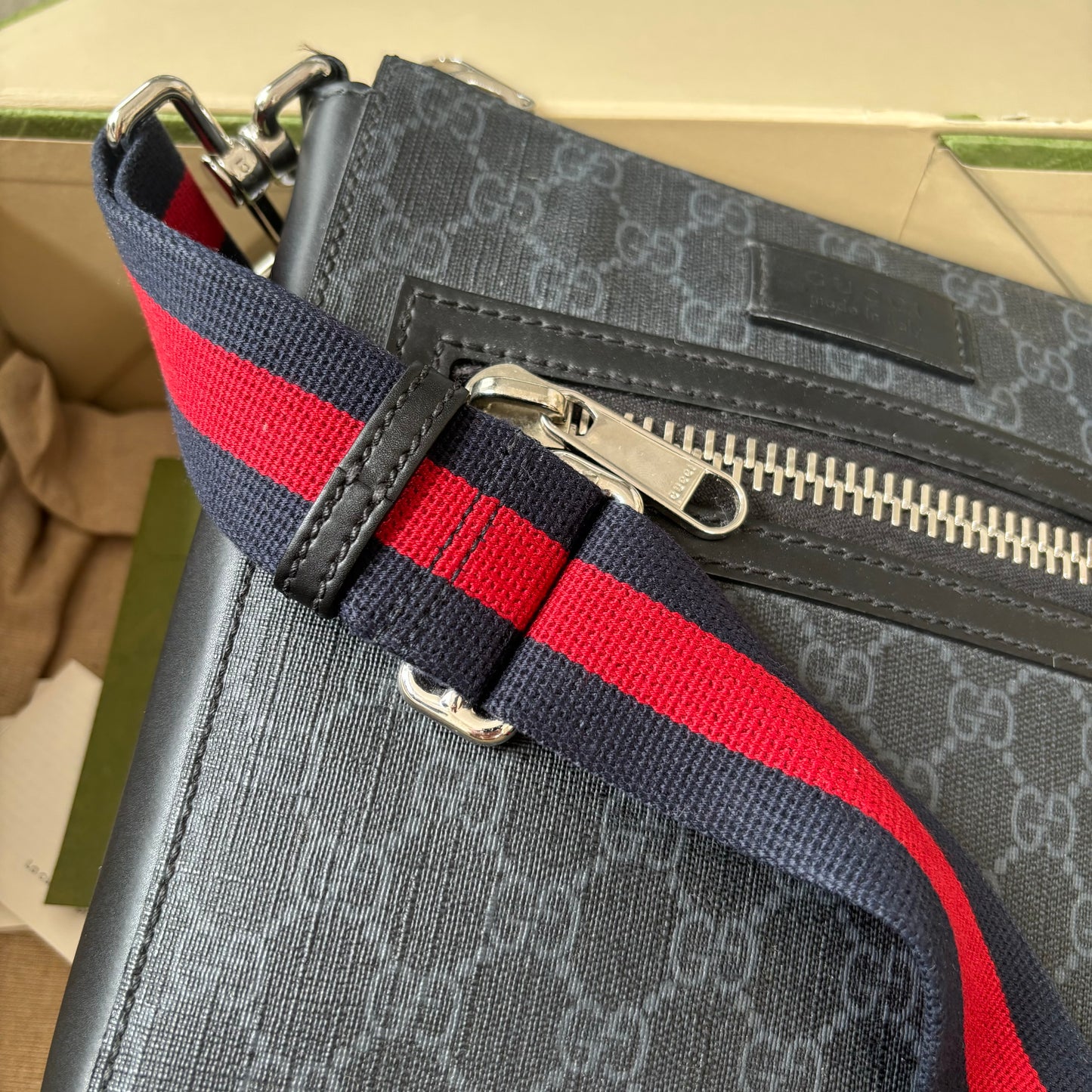 Gucci Messenger Bag