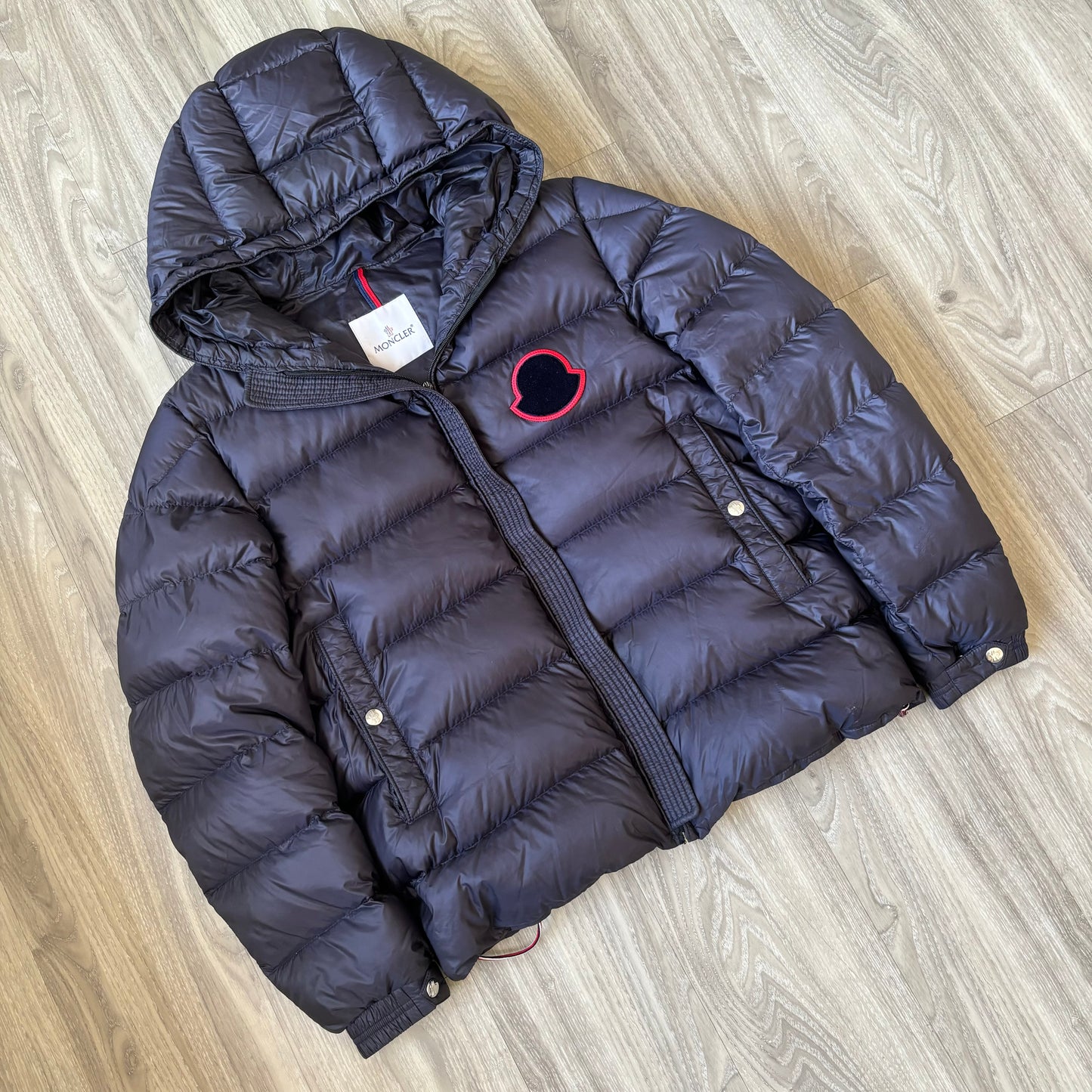 Moncler Sassiere Puffer Jacket Size M