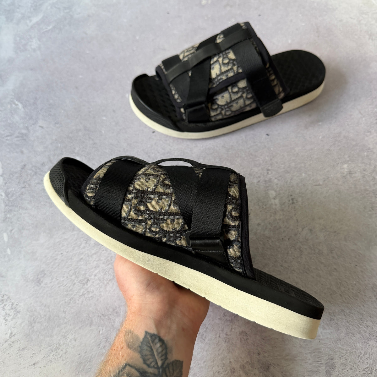 Dior Alpha Sliders - UK 9