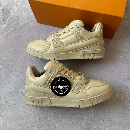 Louis Vuitton Trainers - Fits UK 9
