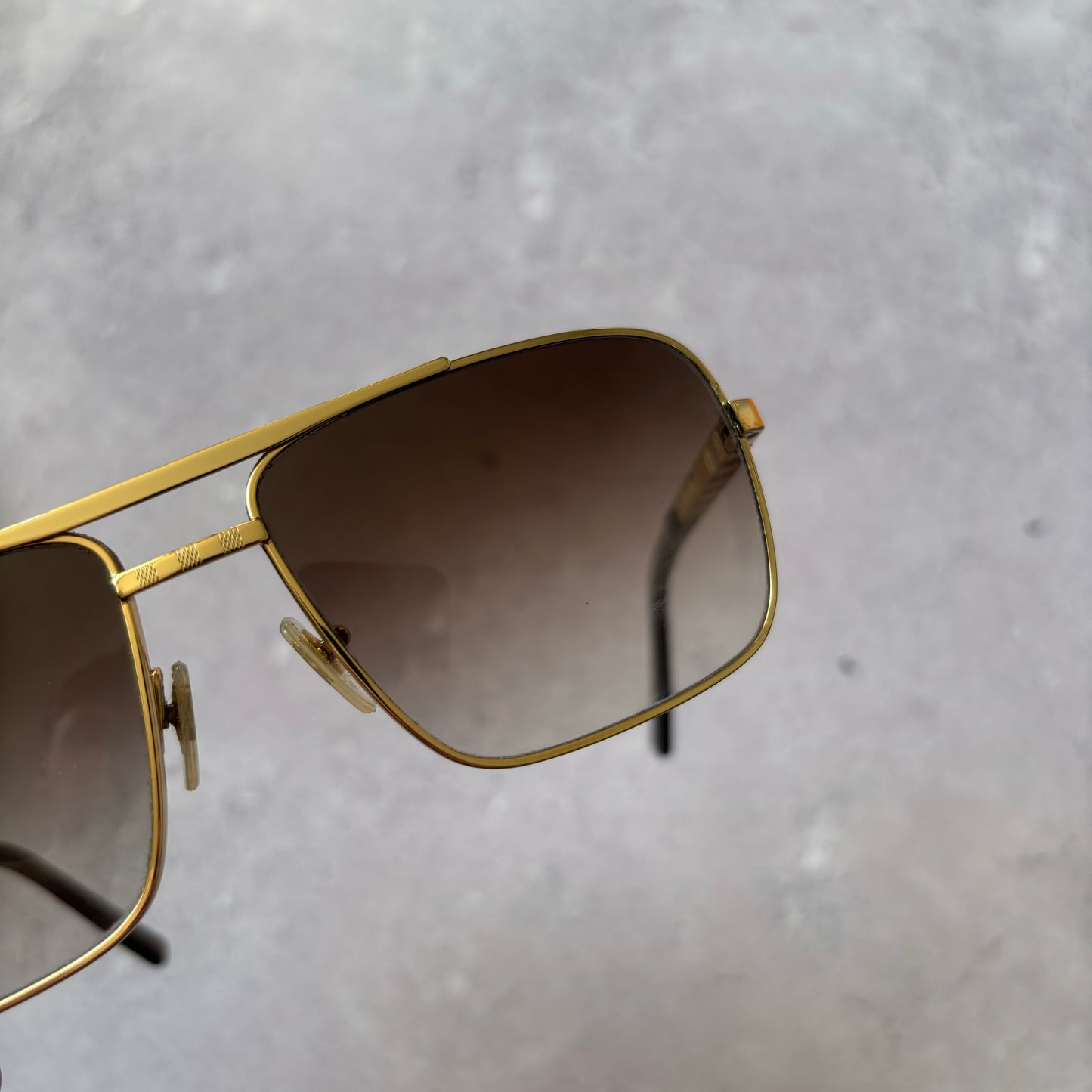 Louis Vuitton Attitude Sunglasses - Gold