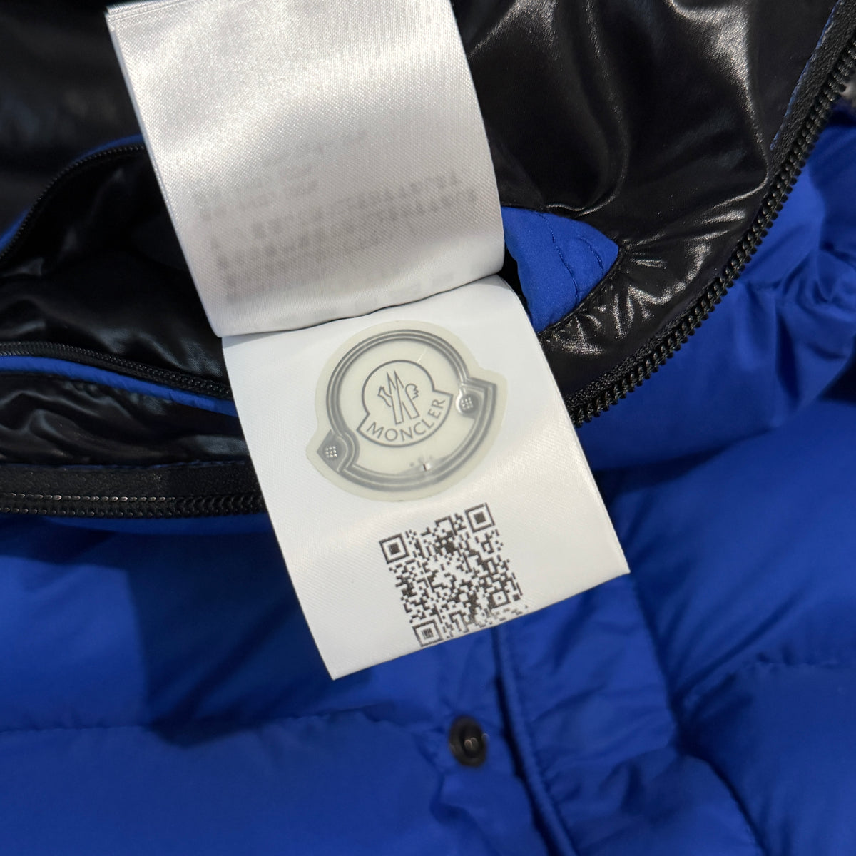 Moncler Wilms Puffer Jacket - Size 5