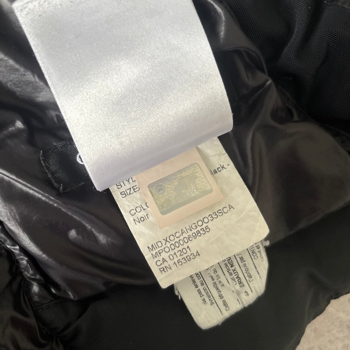 Canada Goose Hybridge Puffer Jacket - Small