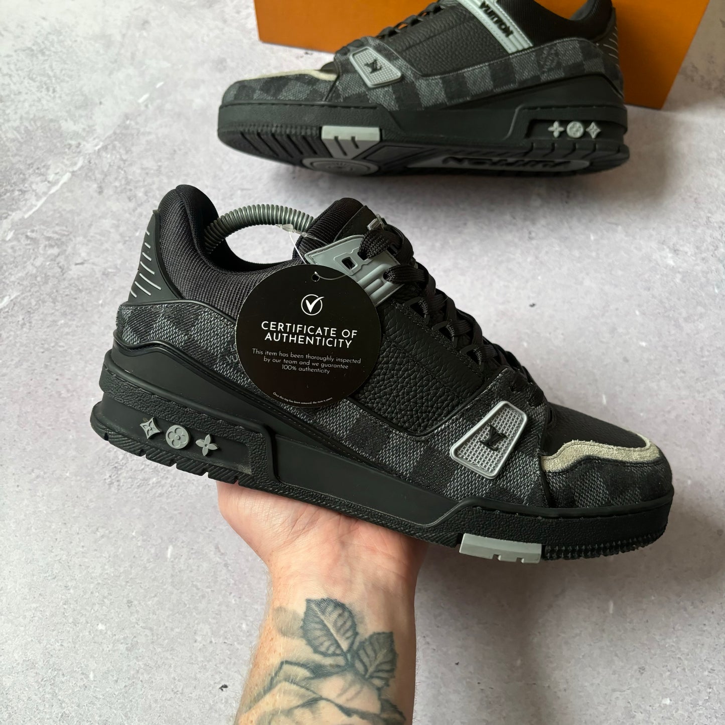 Louis Vuitton Trainers - UK 9