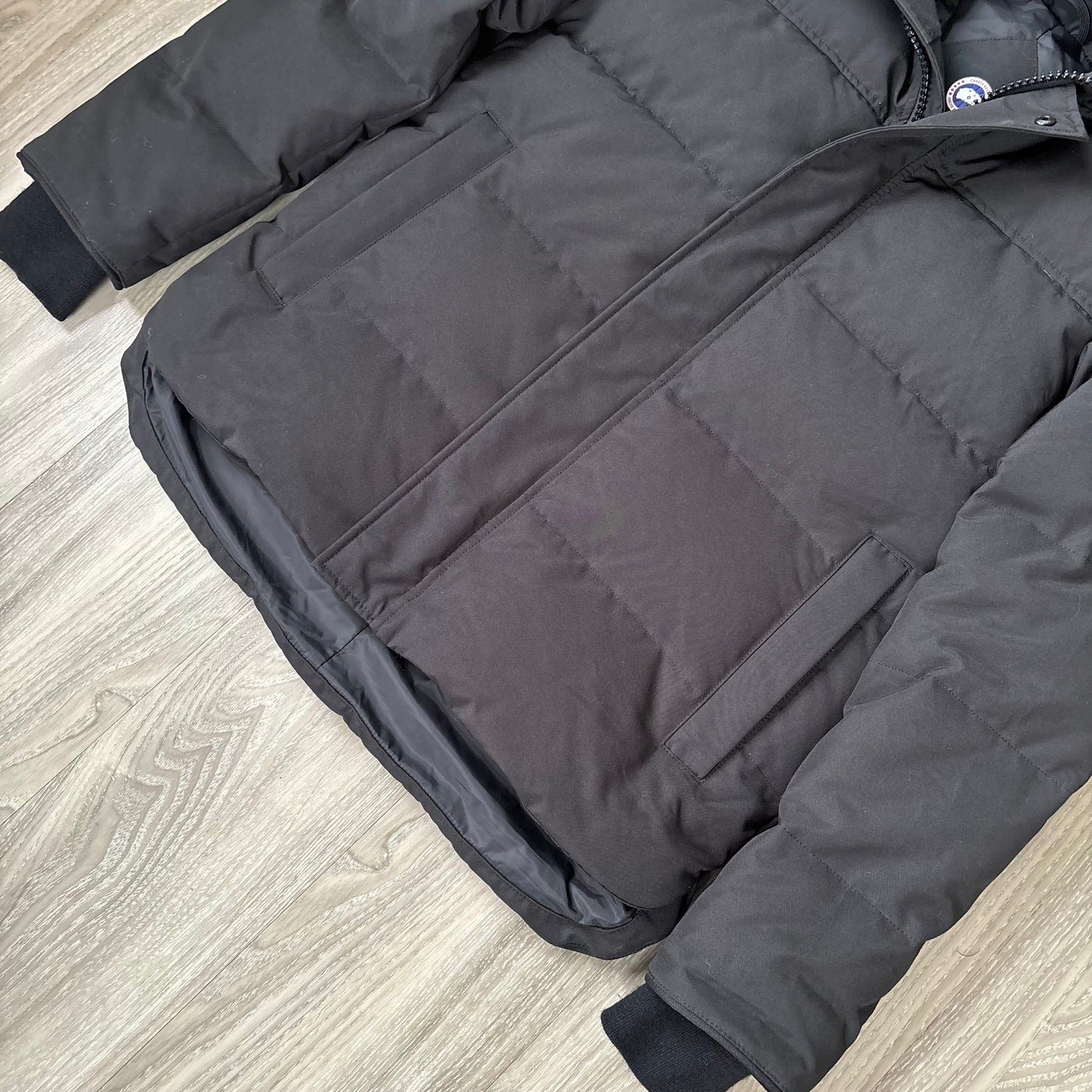 Canada Goose Macmillan Parka Jacket Size M