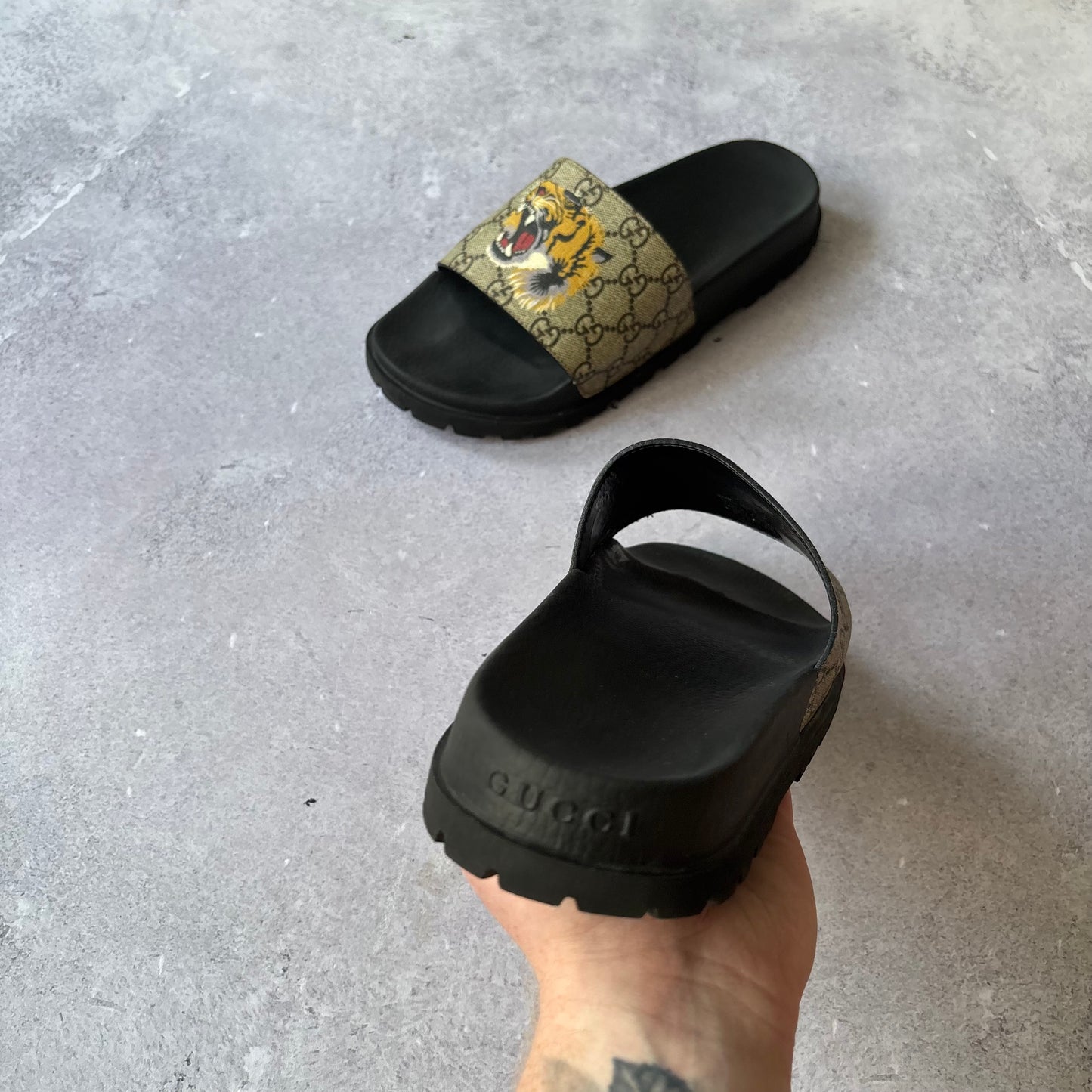 Gucci Sliders - UK 8
