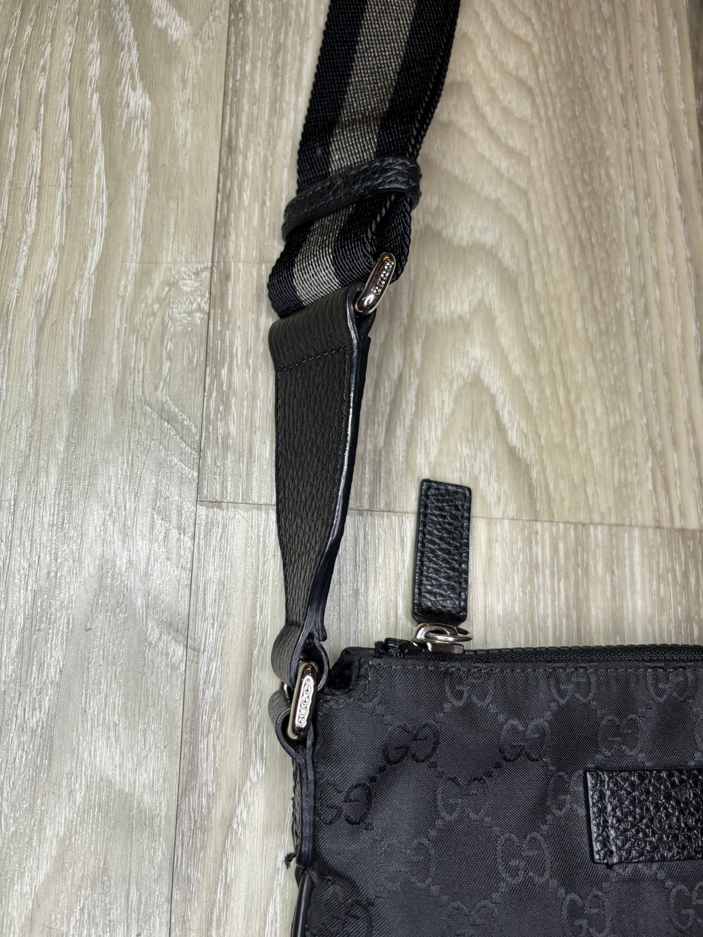 Gucci Messenger Bag (Black)