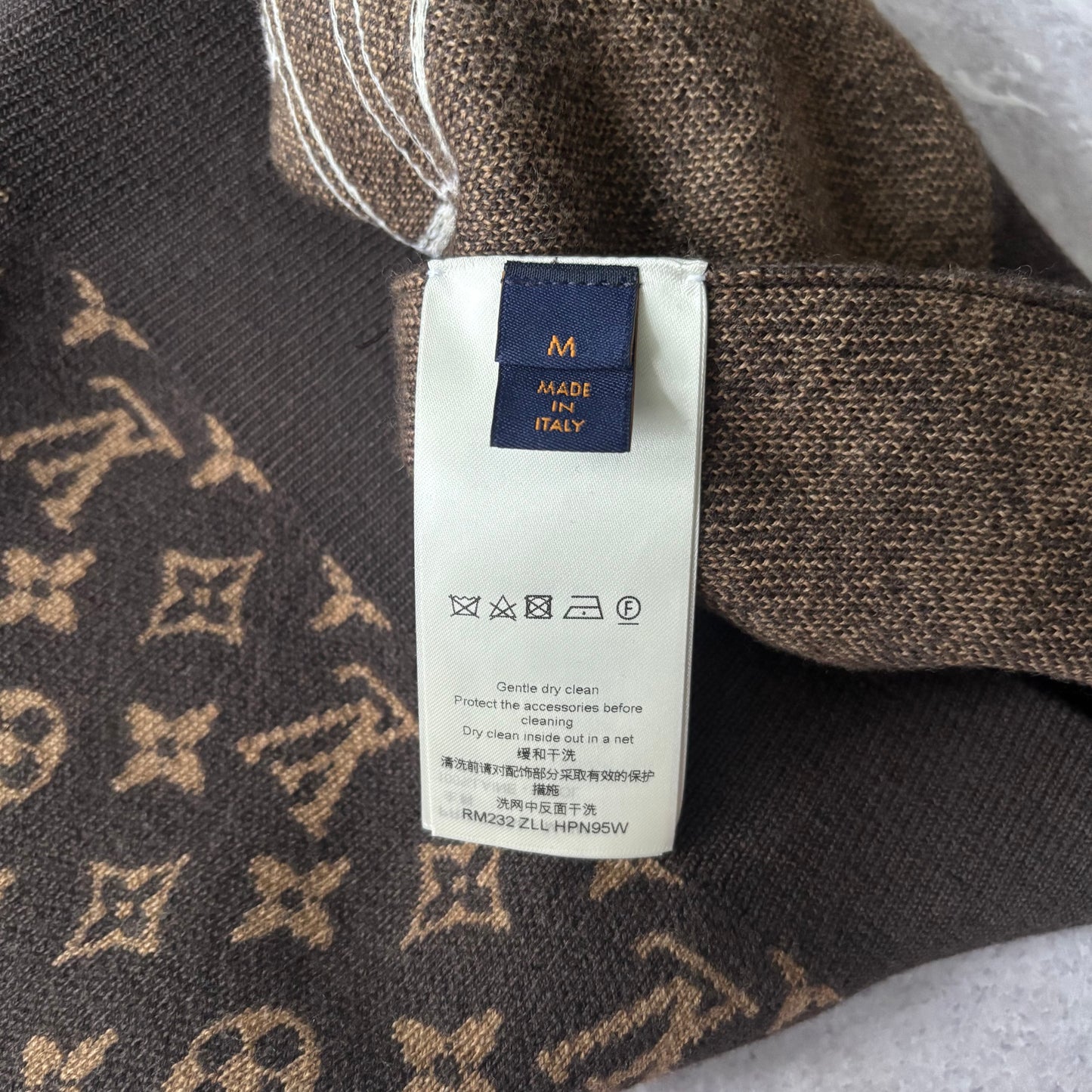 Louis Vuitton Jumper - Medium