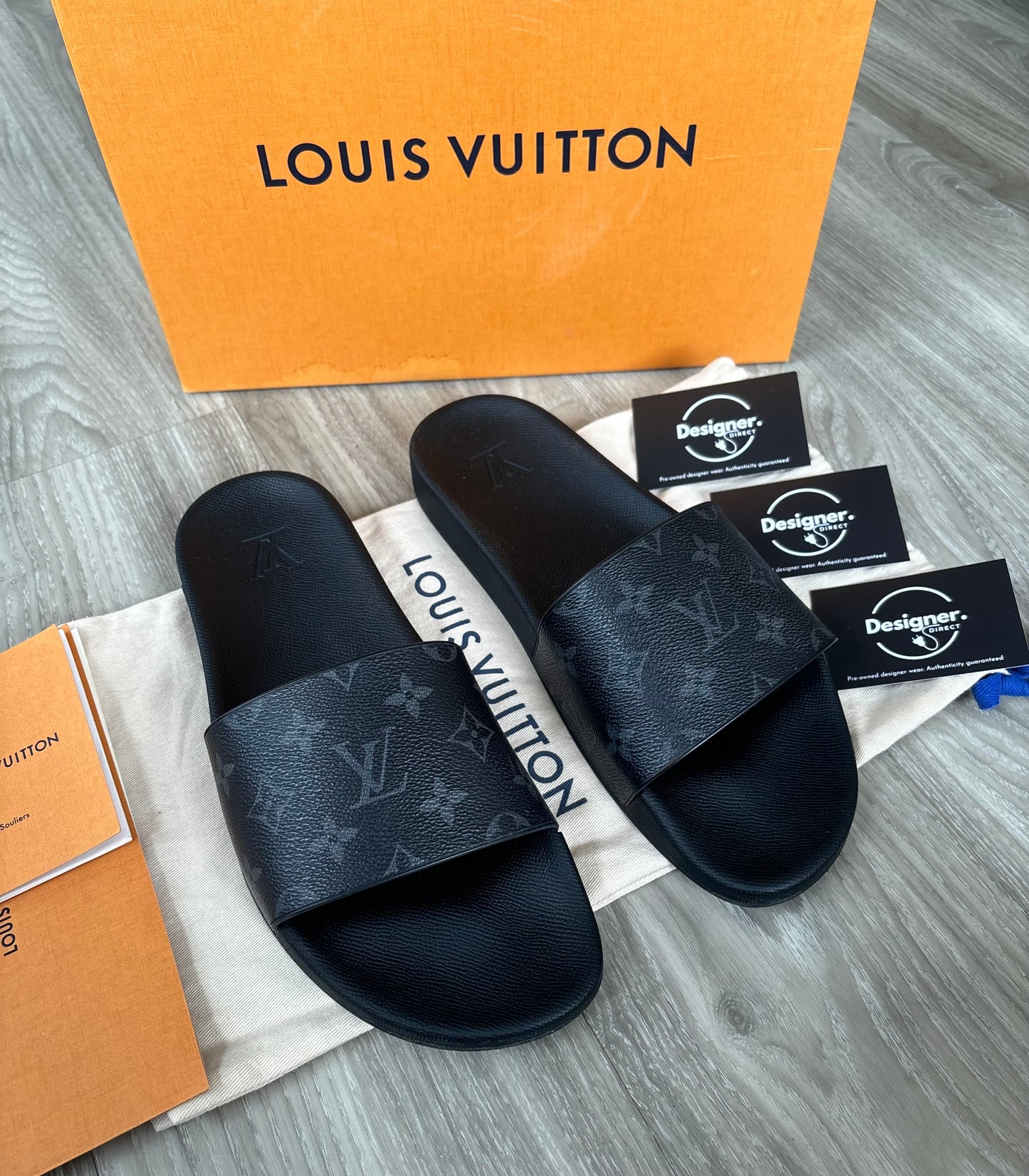 Louis Vuitton Sliders UK 9.5