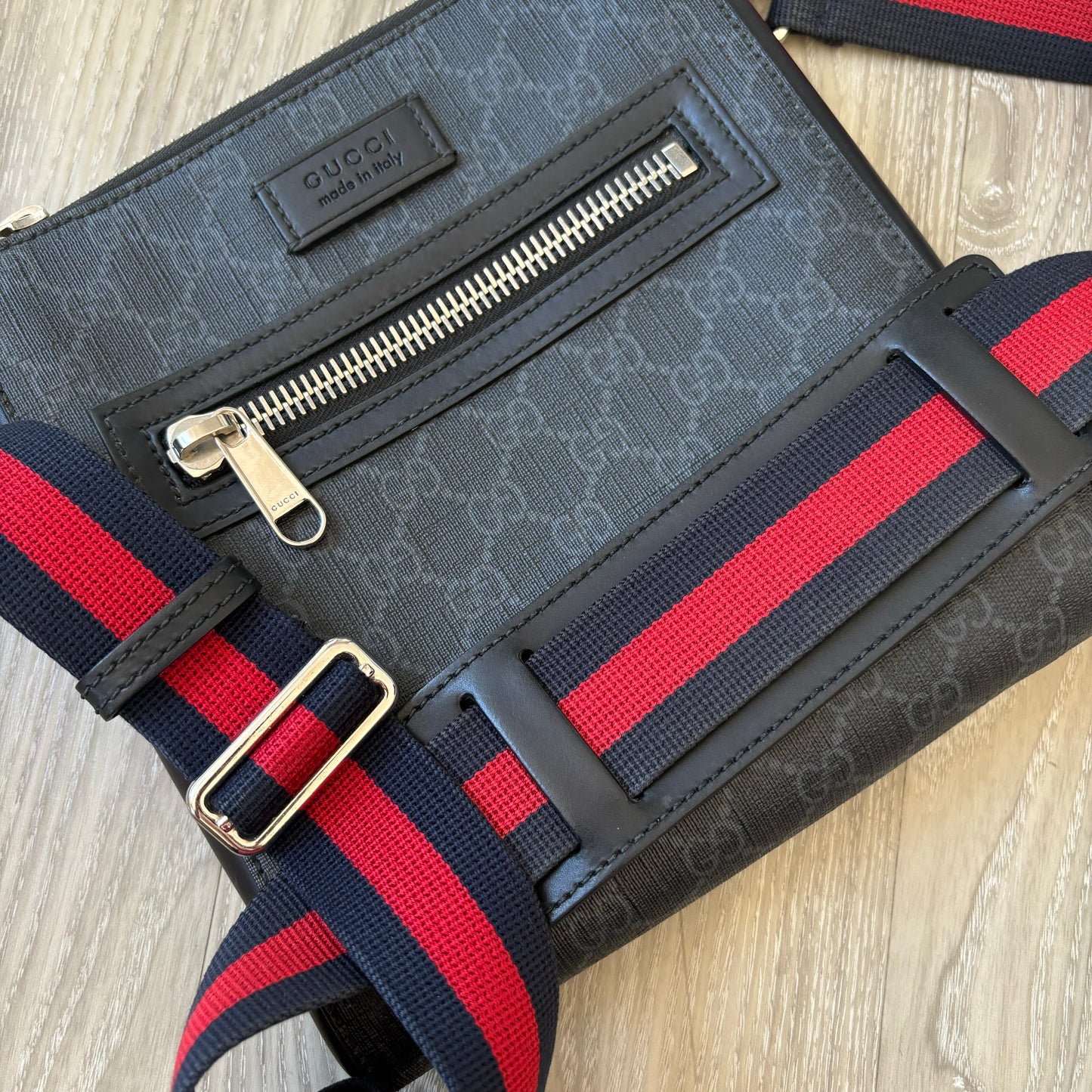 Gucci Messenger Bag