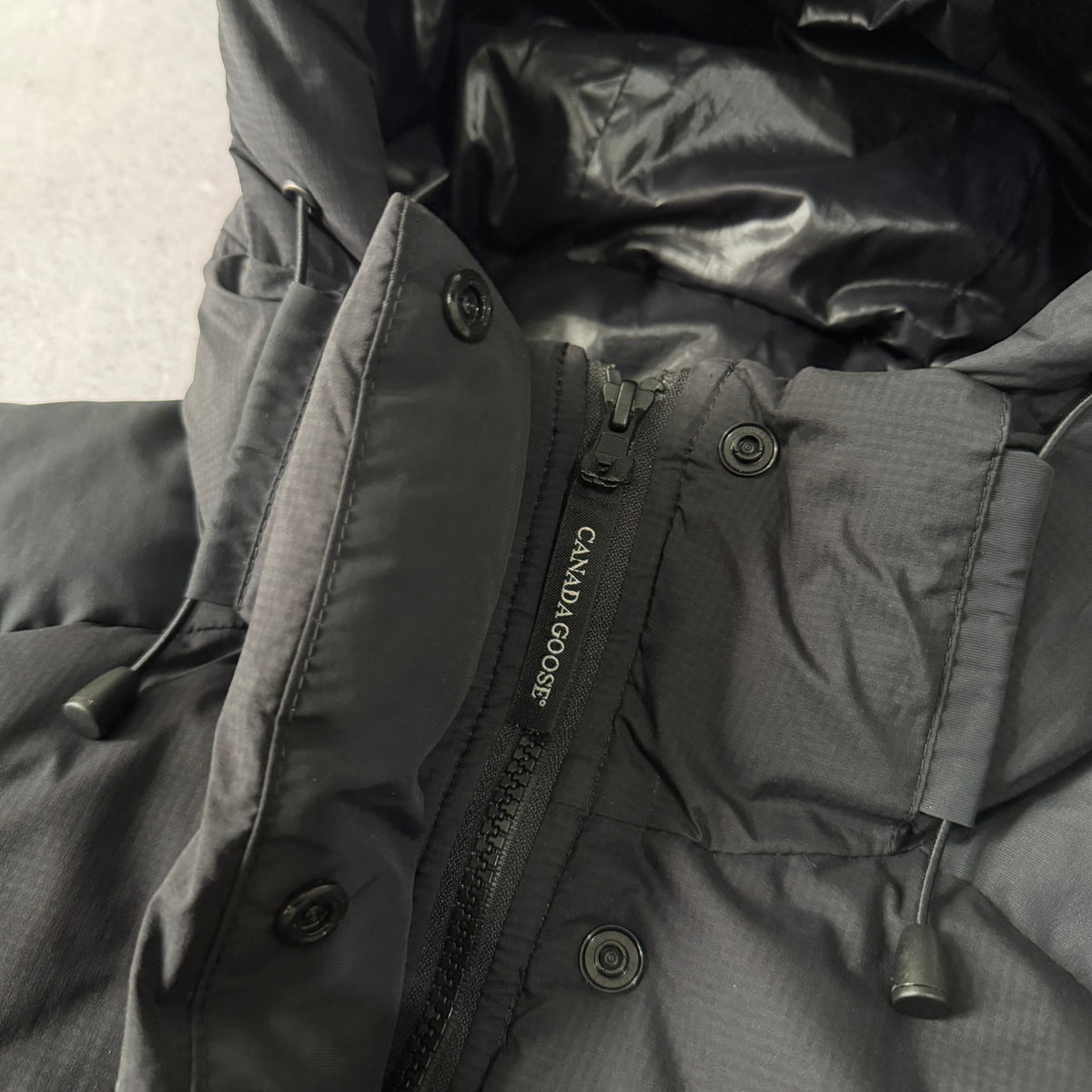 Women’s Canada Goose Puffer Jacket - Large