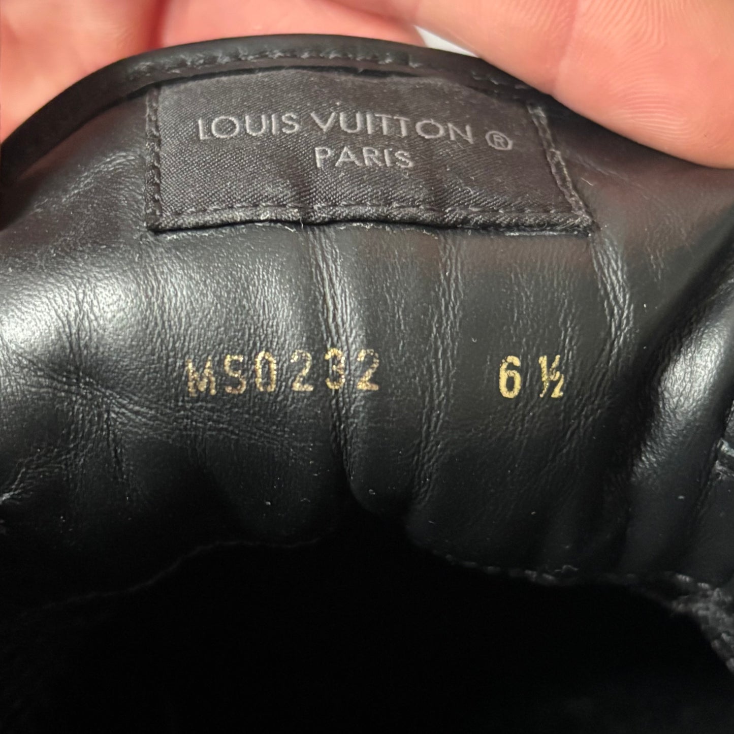 Louis Vuitton Runaway Trainers - Fits UK 7.5