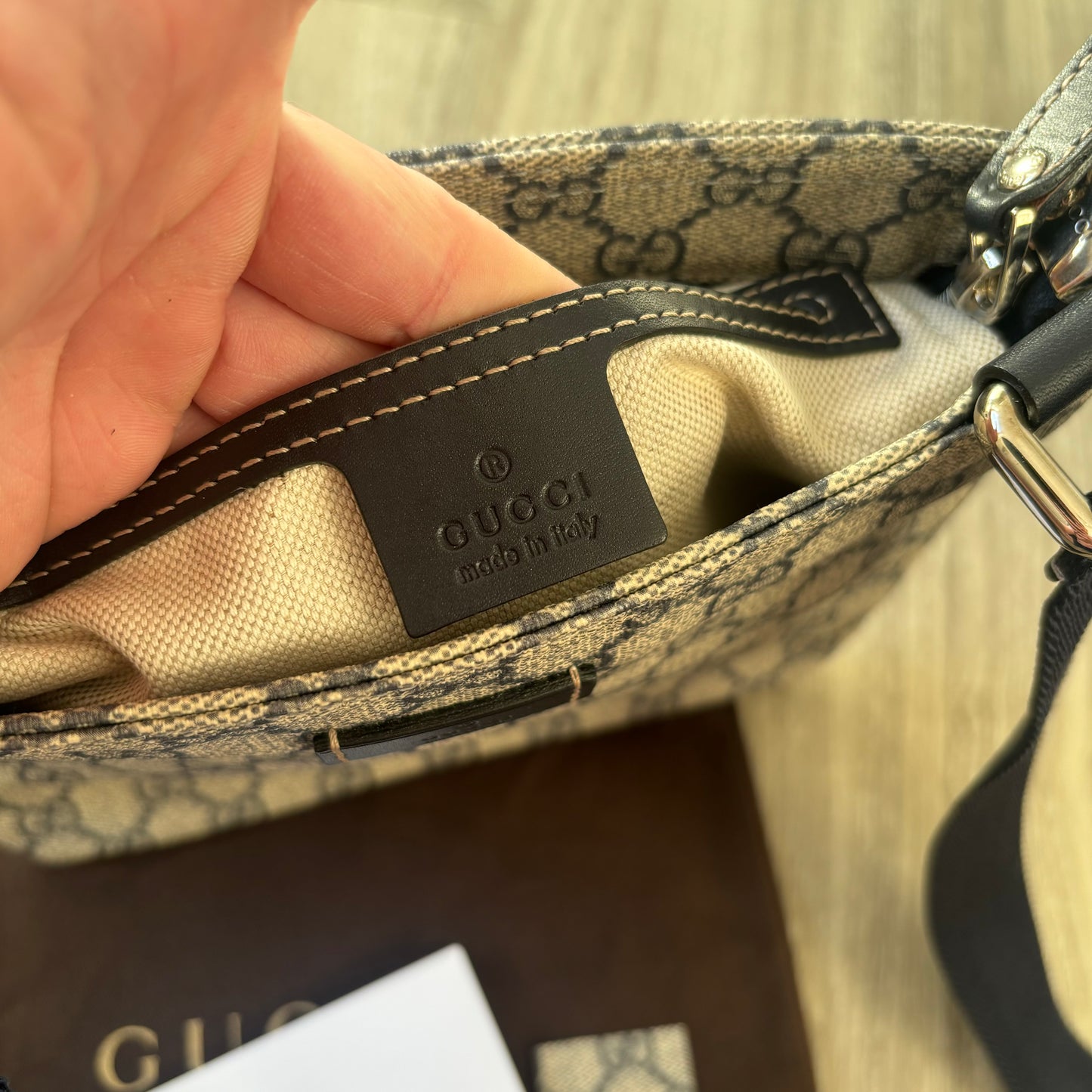 Gucci Messenger Bag