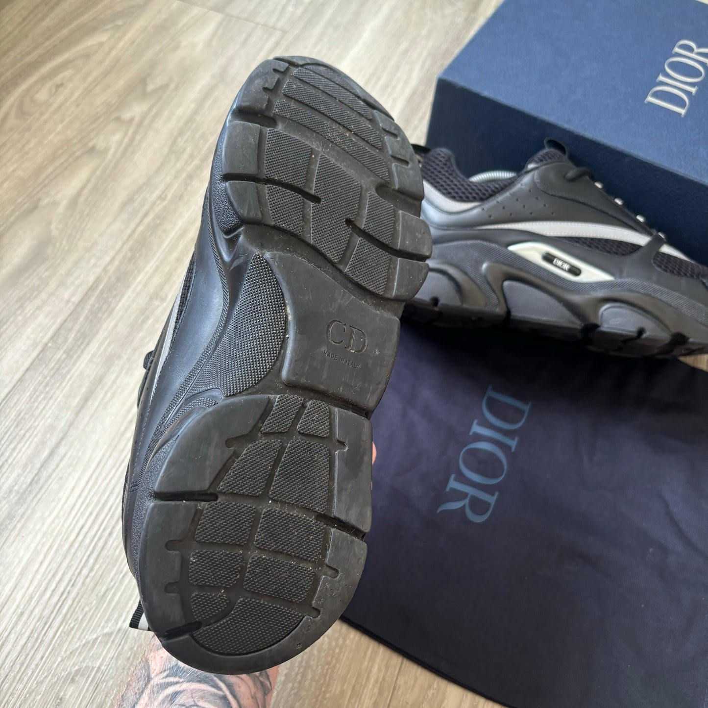 Dior B22 Trainers UK 10