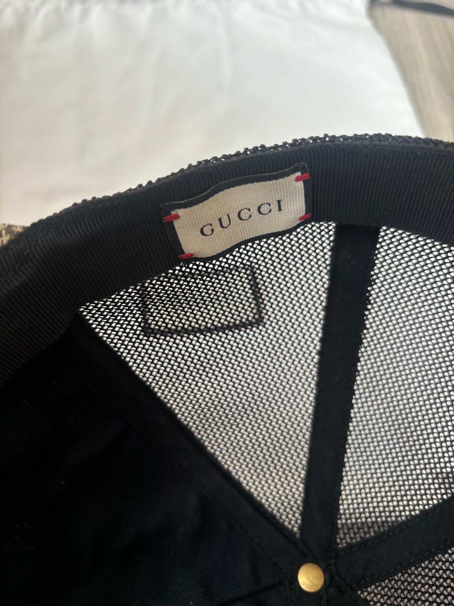 Gucci Cap (Medium)