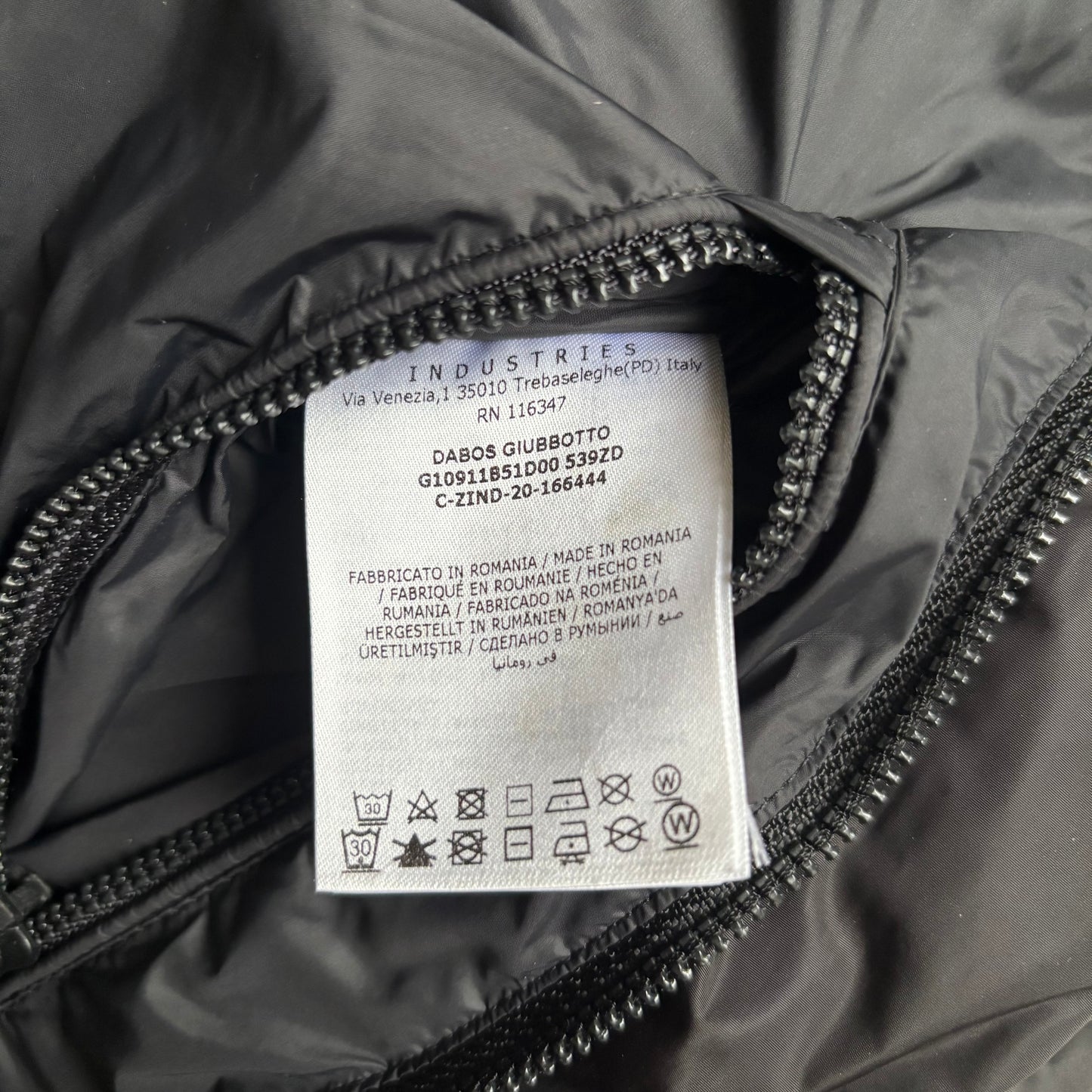 Moncler Dabos Puffer Jacket - Size 4