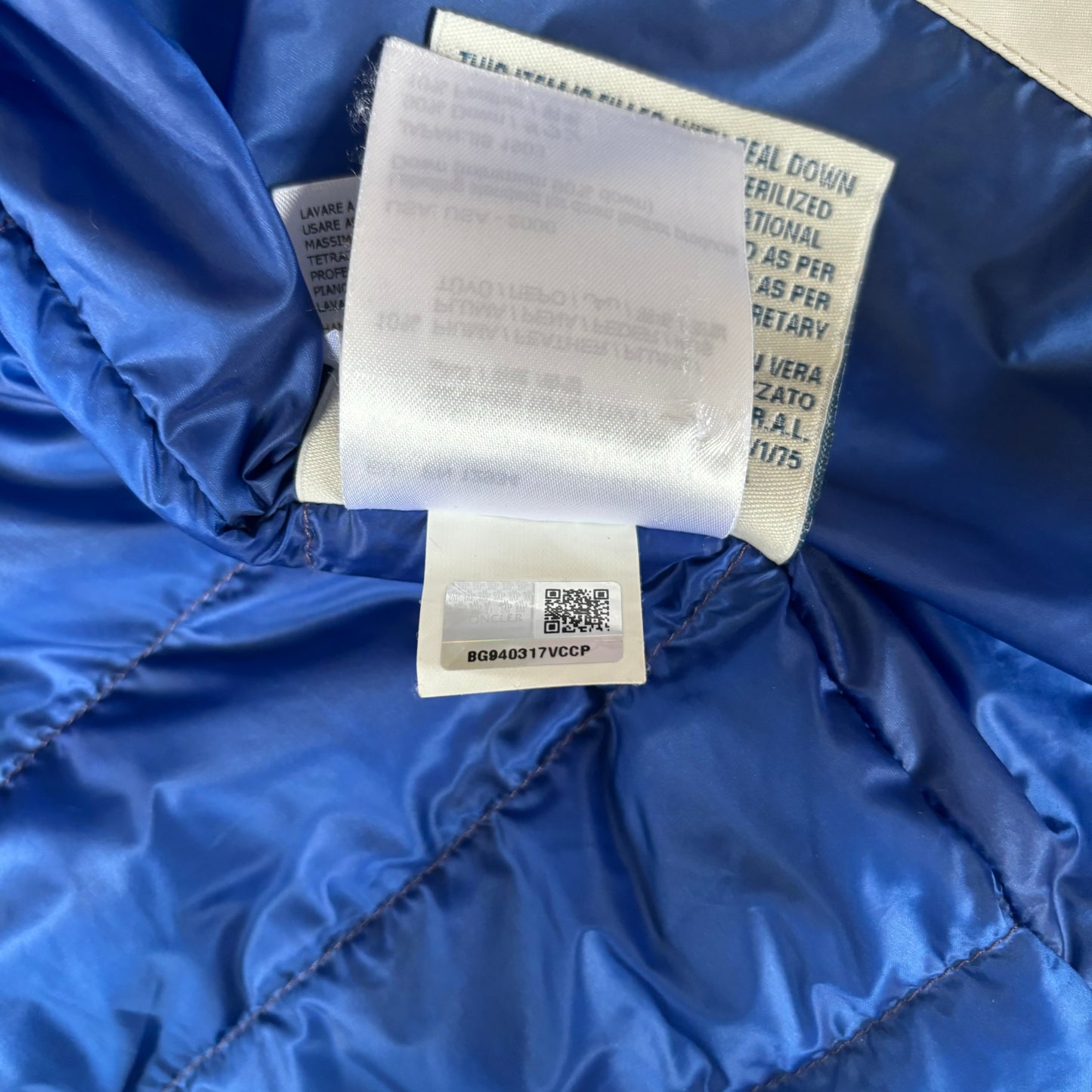 Moncler Athenes Puffer Jacket Size 4