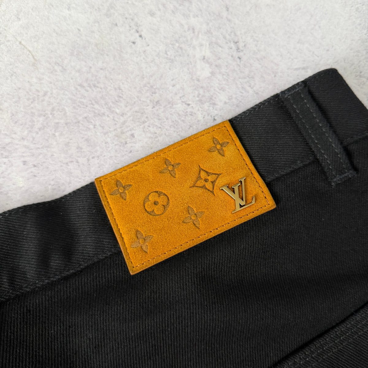 Louis Vuitton Carpenter Jeans - Size 32