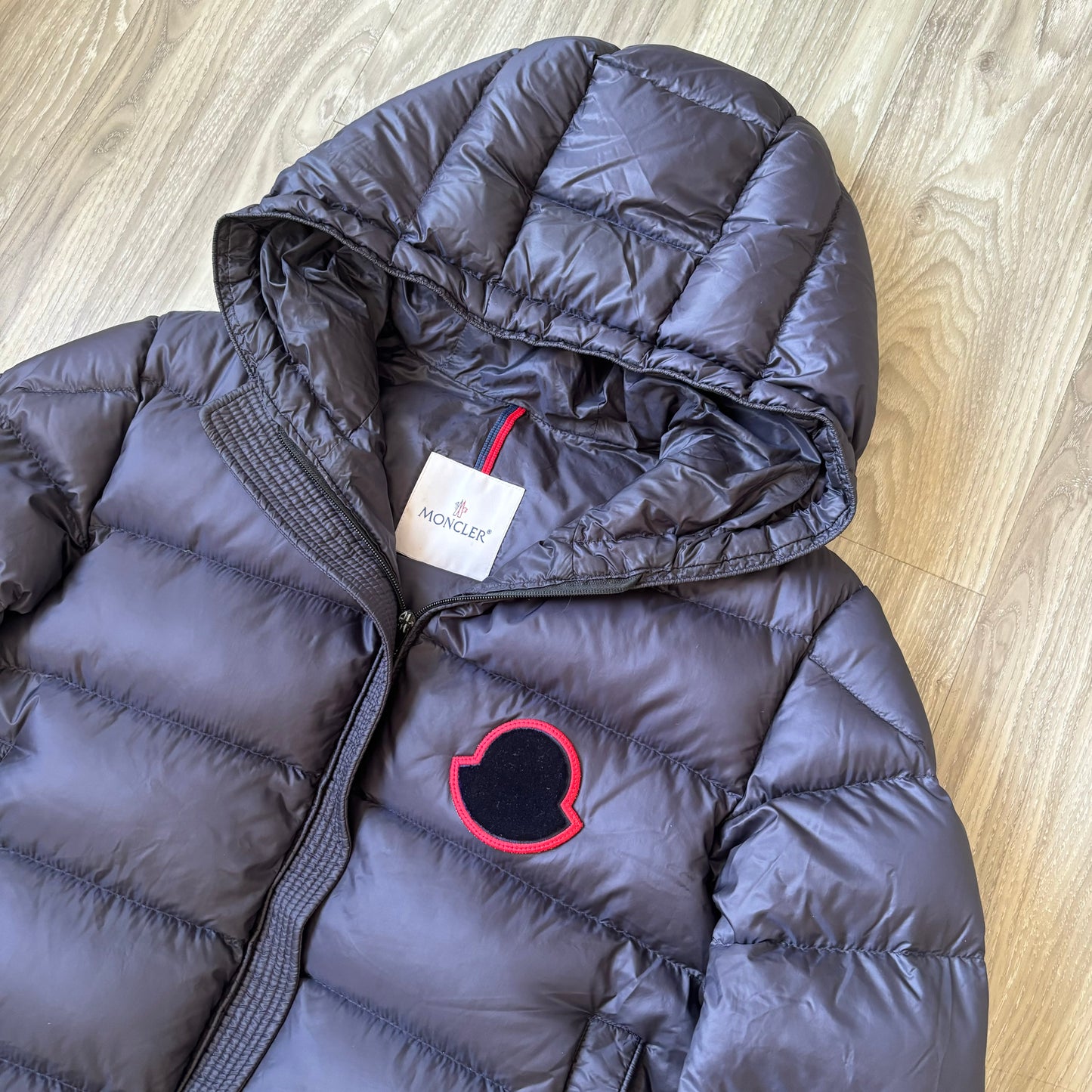 Moncler Sassiere Puffer Jacket Size M