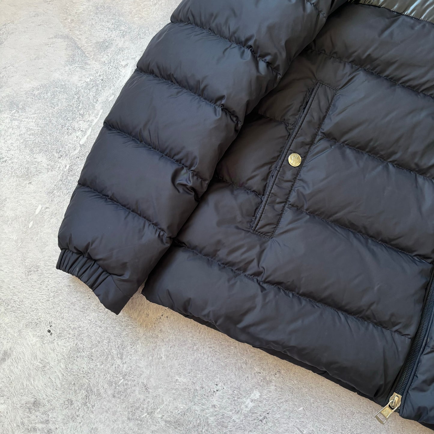 Moncler Servieres Puffer Jacket - Size 4