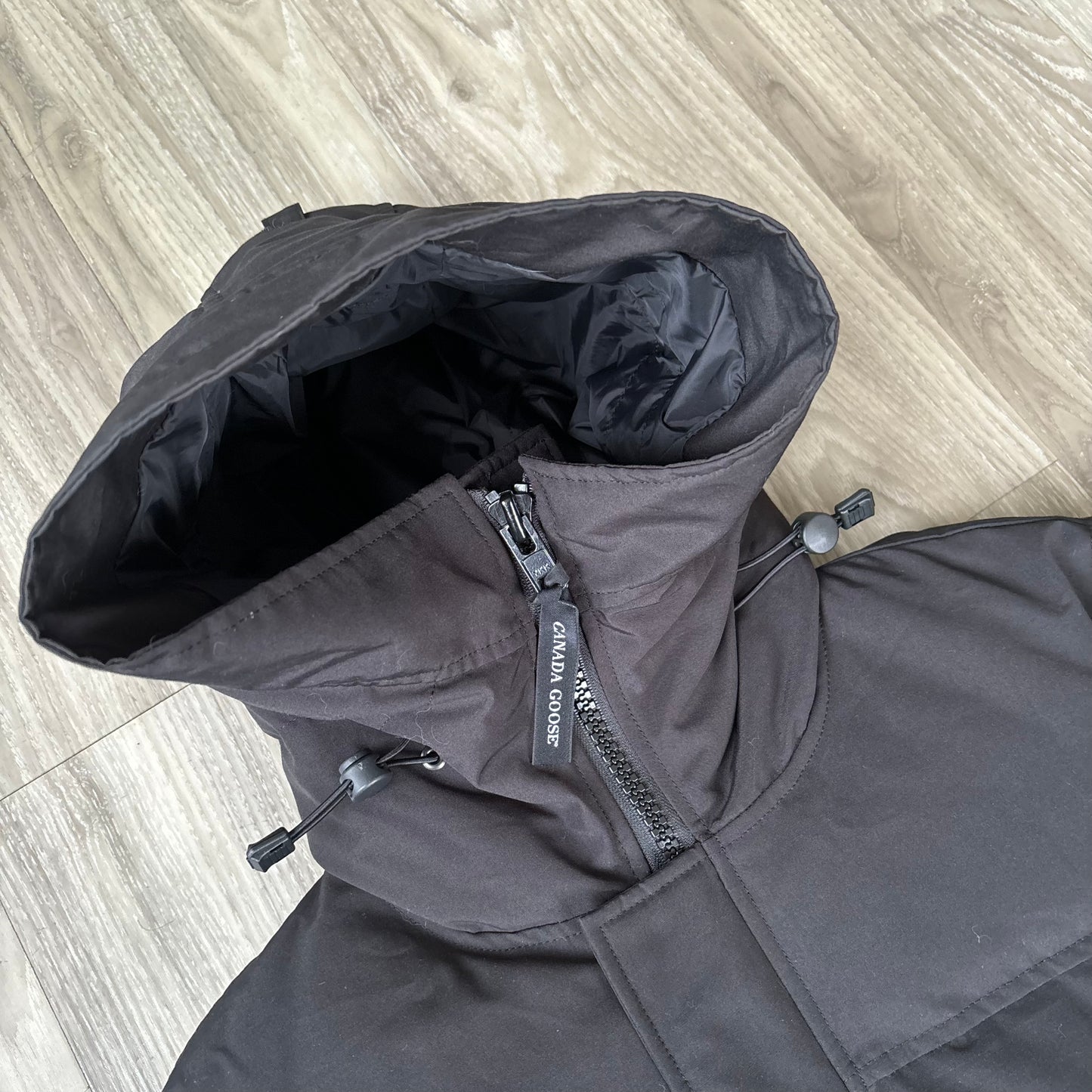 Canada Goose Macmillan Parka Jacket Size M