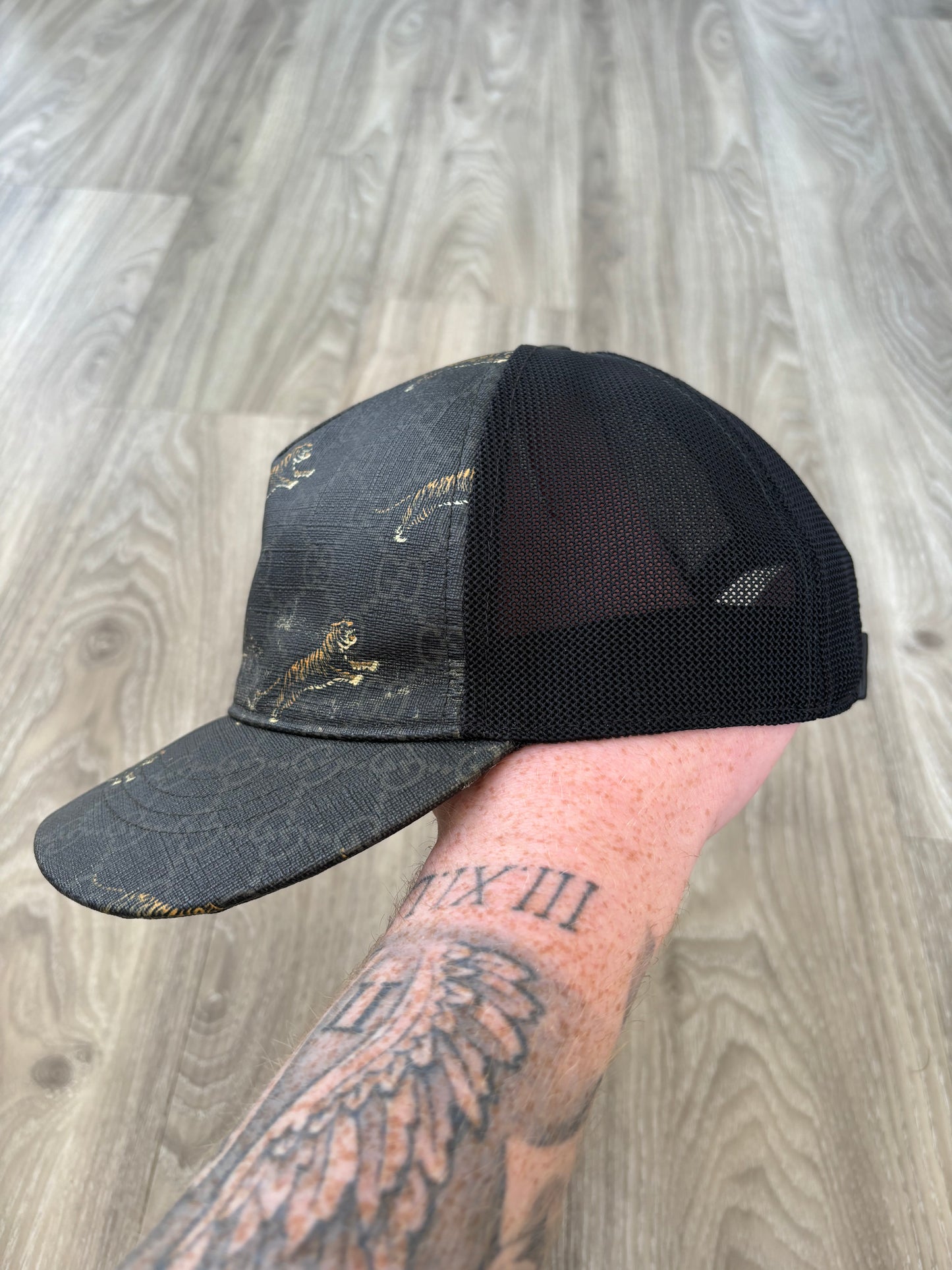 Gucci Cap (Medium)