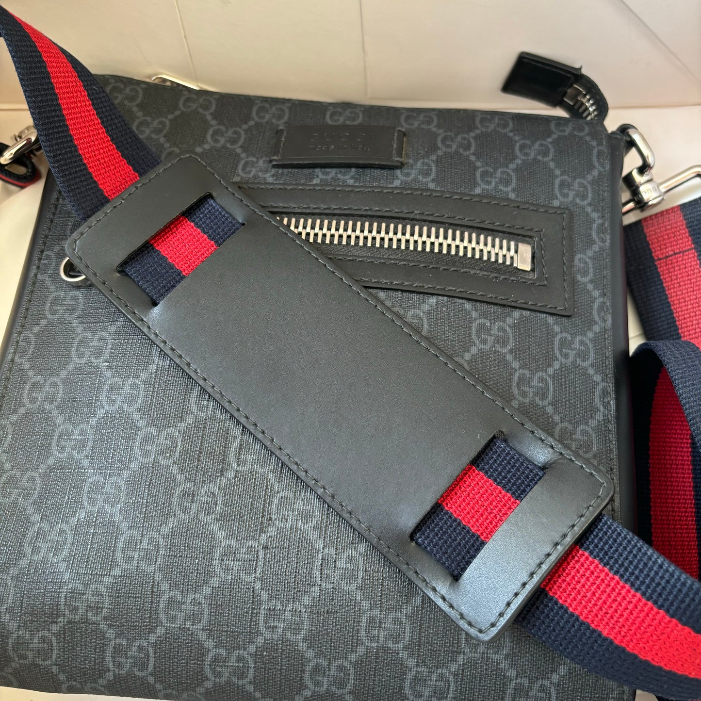 Gucci Messenger Bag