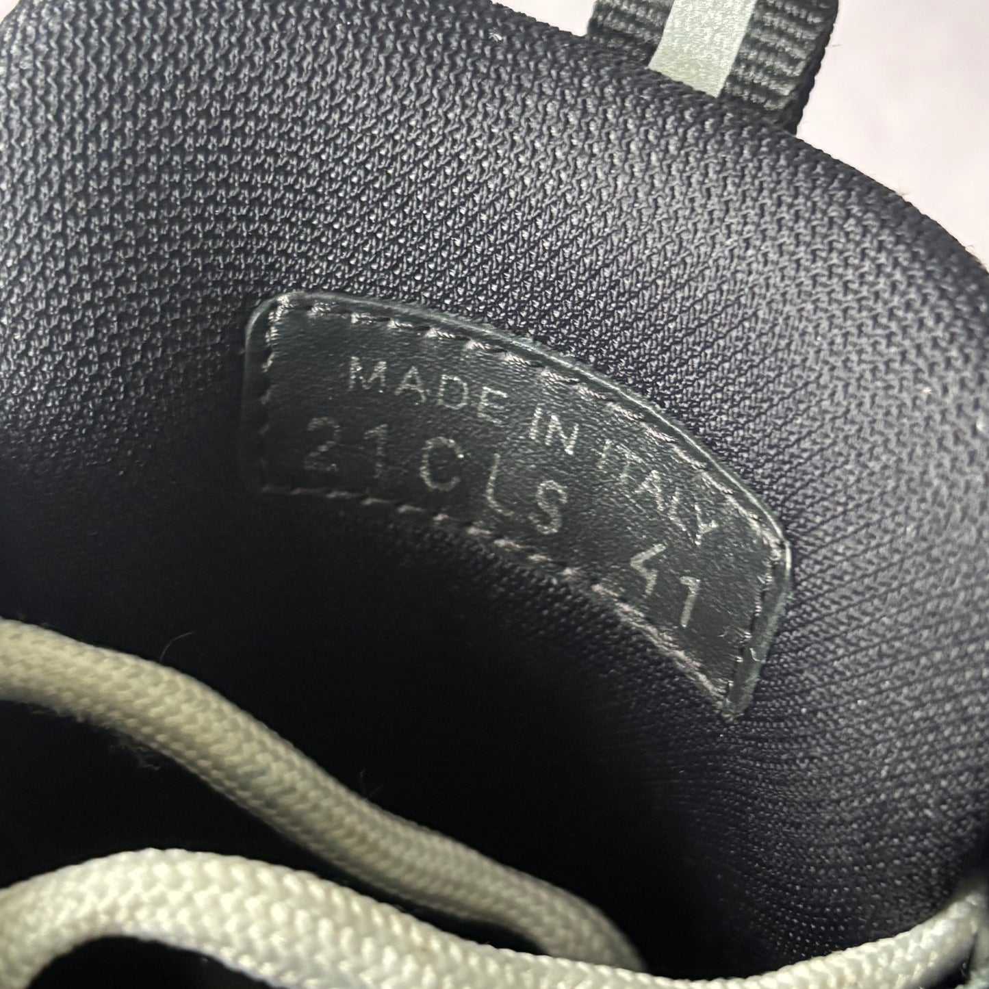 Dior B22 Trainers - UK 7