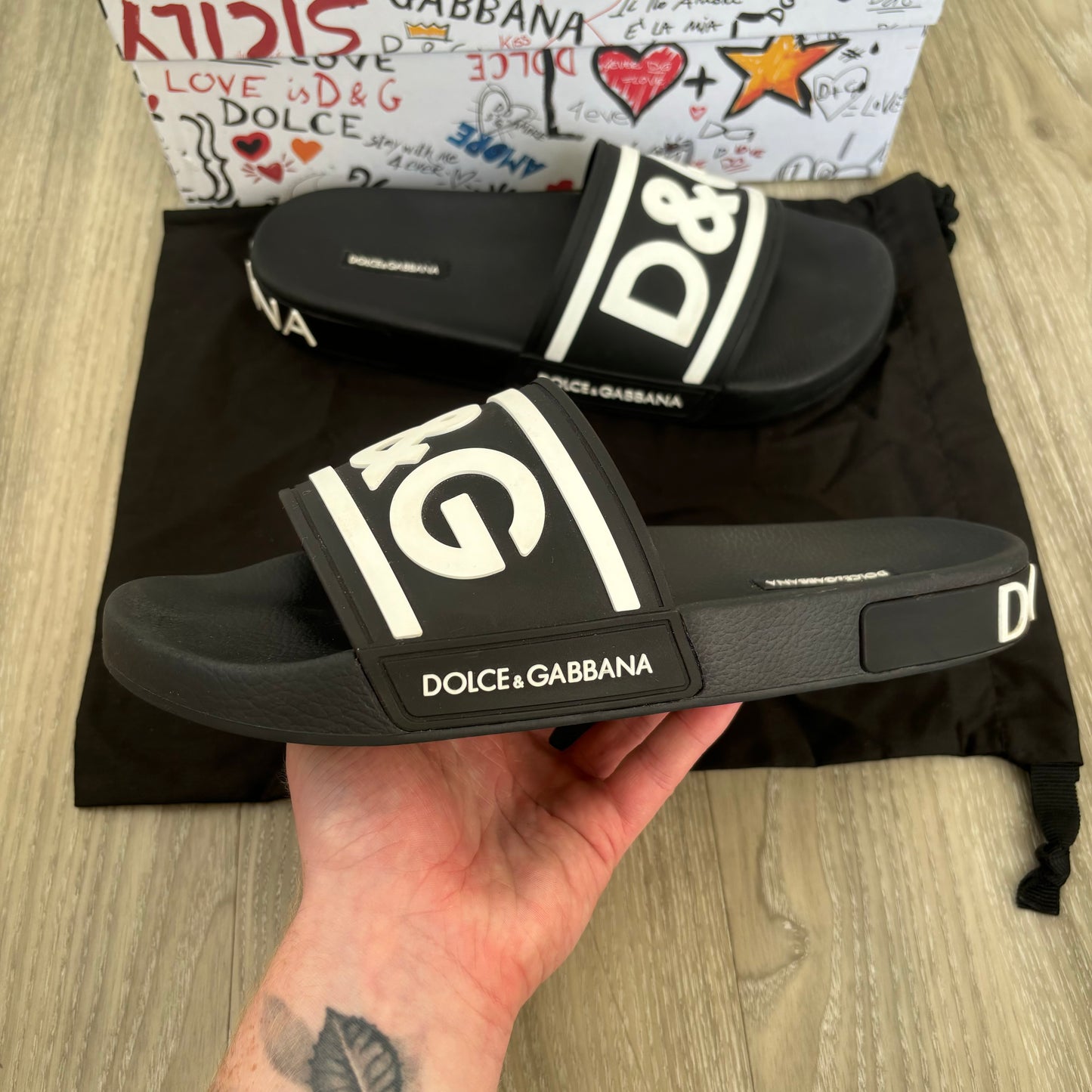 Dolce & Gabbana Sliders UK 9