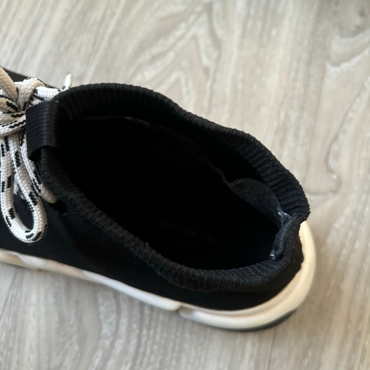 Balenciaga Speed Laced Trainers UK 9