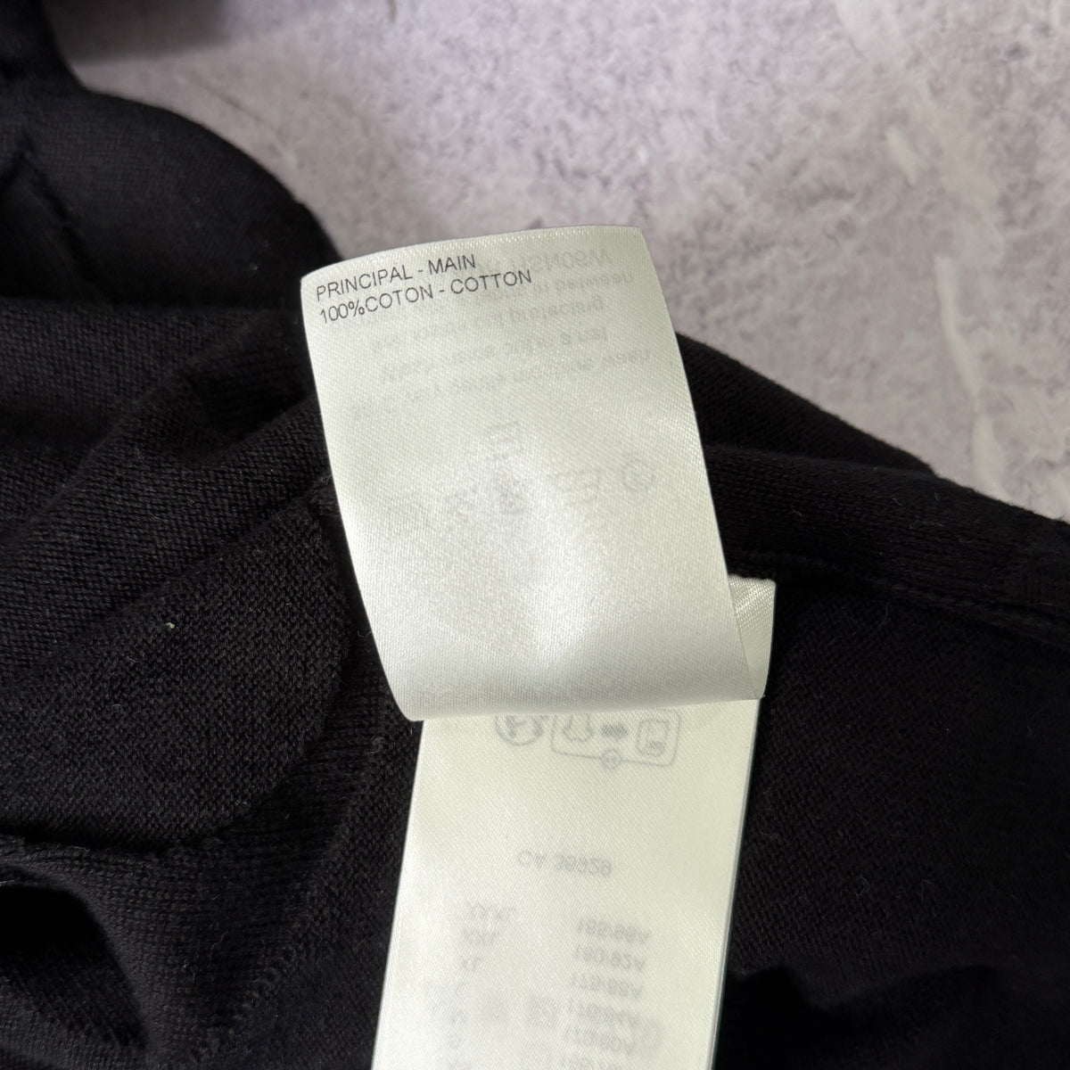 Louis Vuitton T-Shirt - Medium