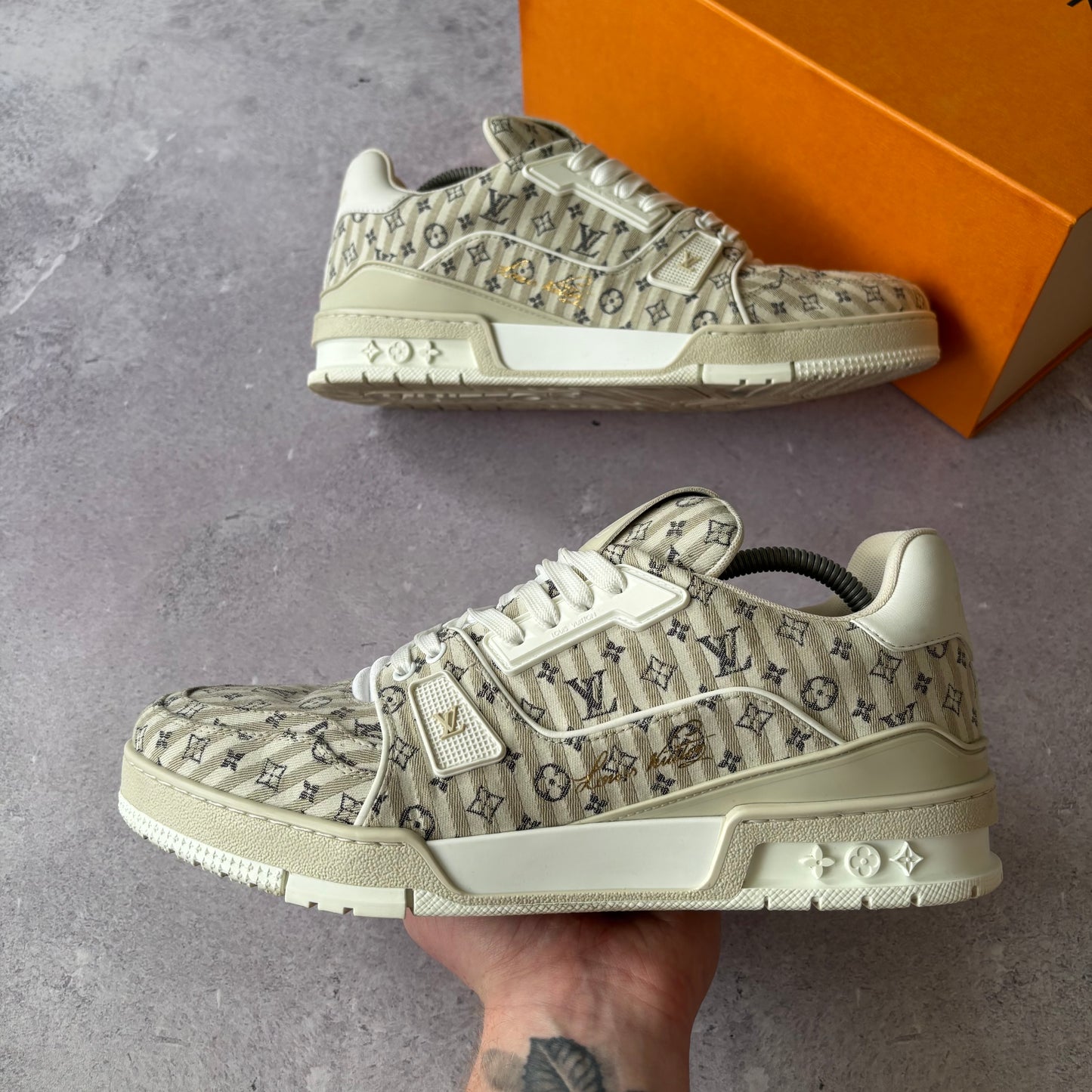 Louis Vuitton Trainers - Fits UK 10