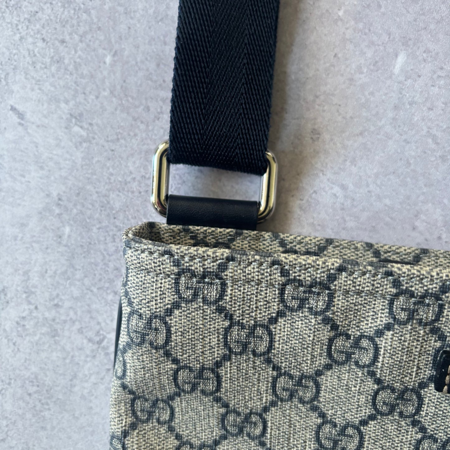 Gucci Messenger Bag